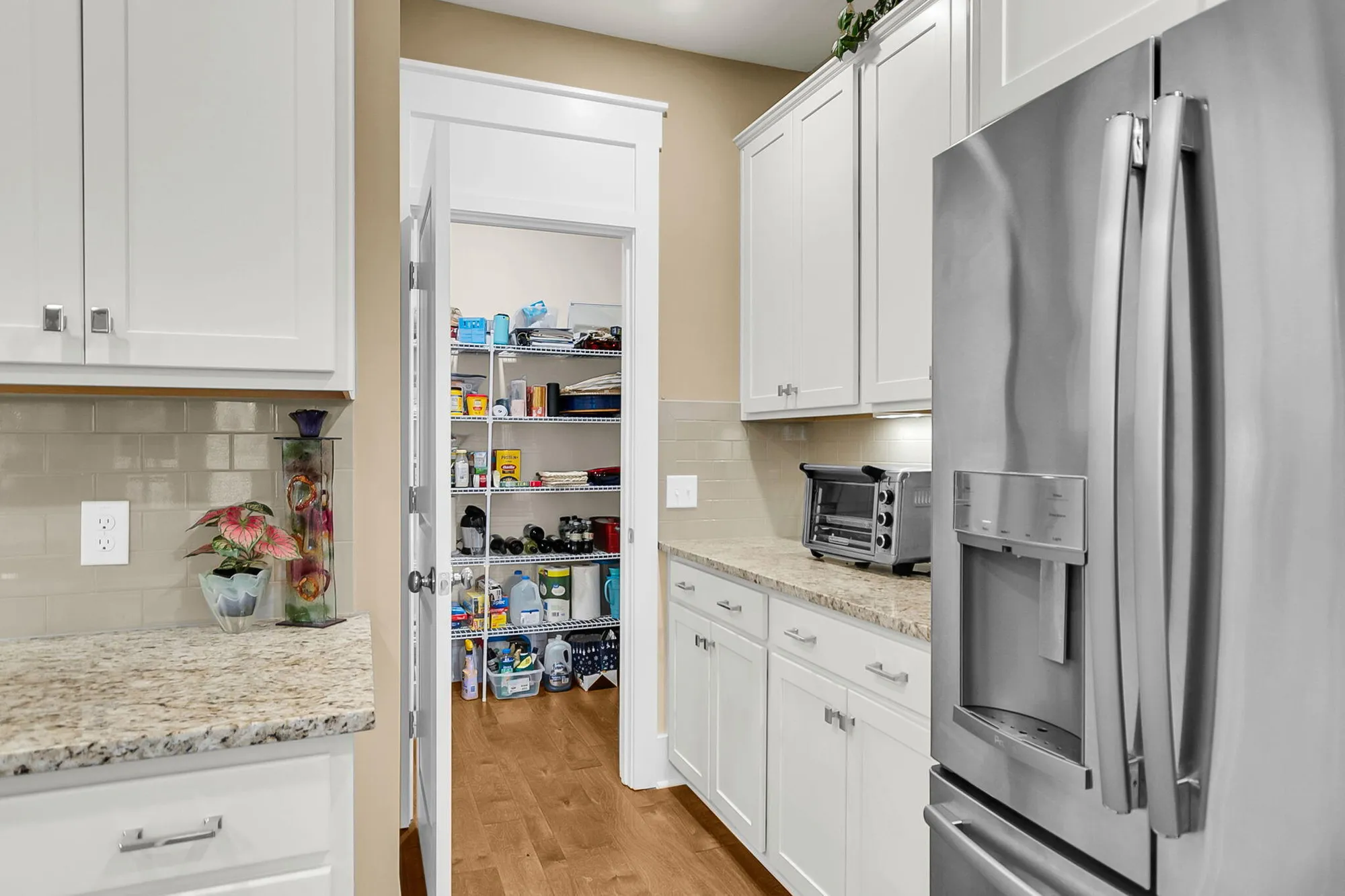 Property Slideshow image 14 of 60 | 3008 aura ln, Summerville, SC, 29483