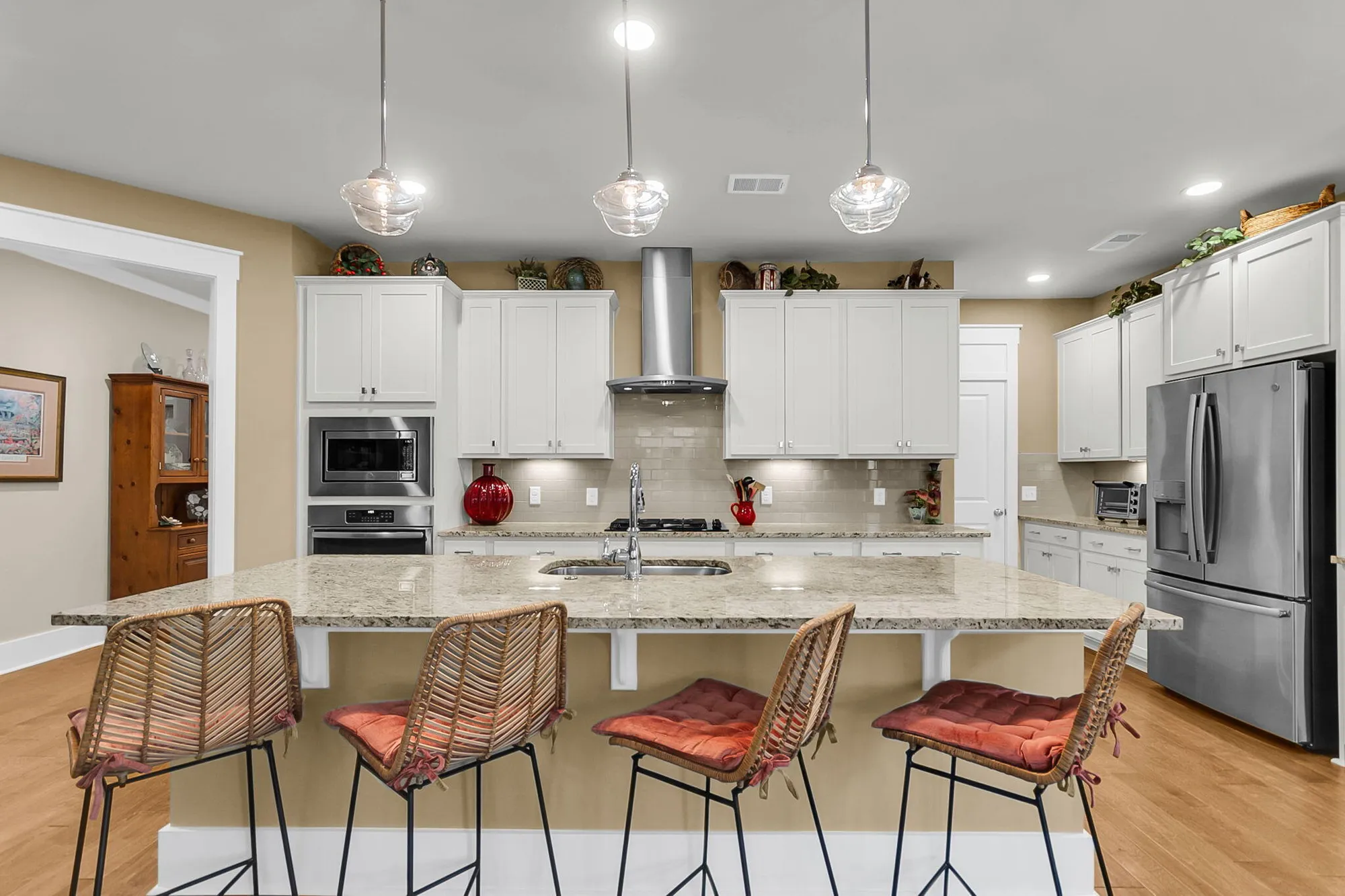 Property Slideshow image 11 of 60 | 3008 aura ln, Summerville, SC, 29483