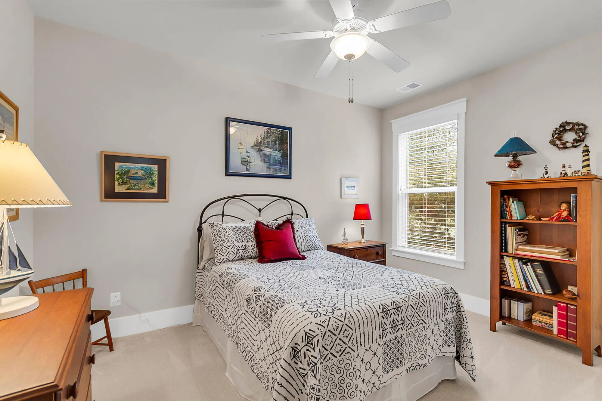 Property Slideshow image 31 of 60 | 3008 aura ln, Summerville, SC, 29483