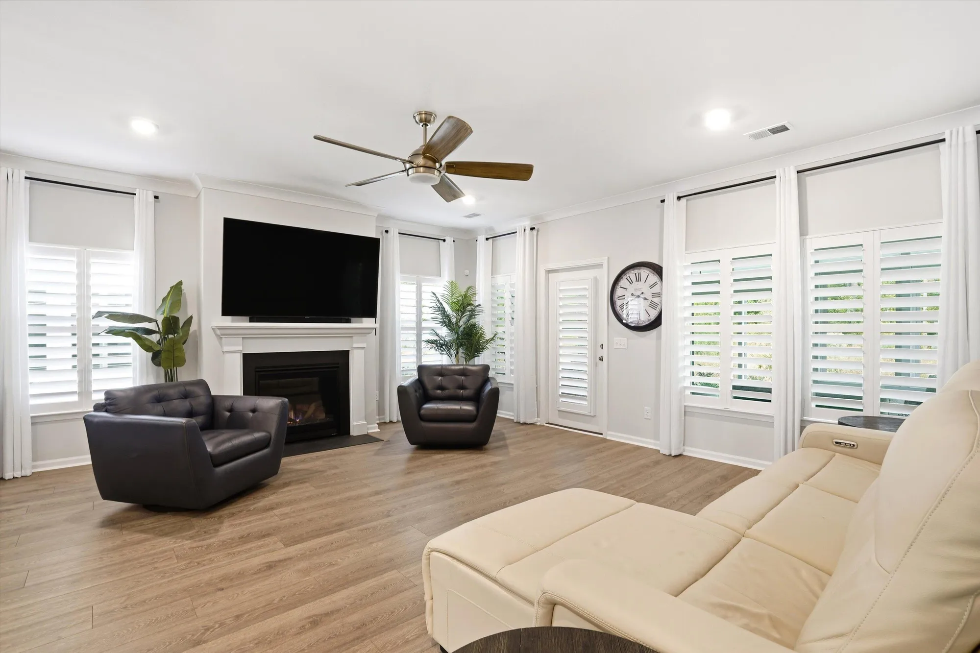 Property Slideshow image 13 of 35 | 1106 coastal creek ct, Summerville, SC, 29485