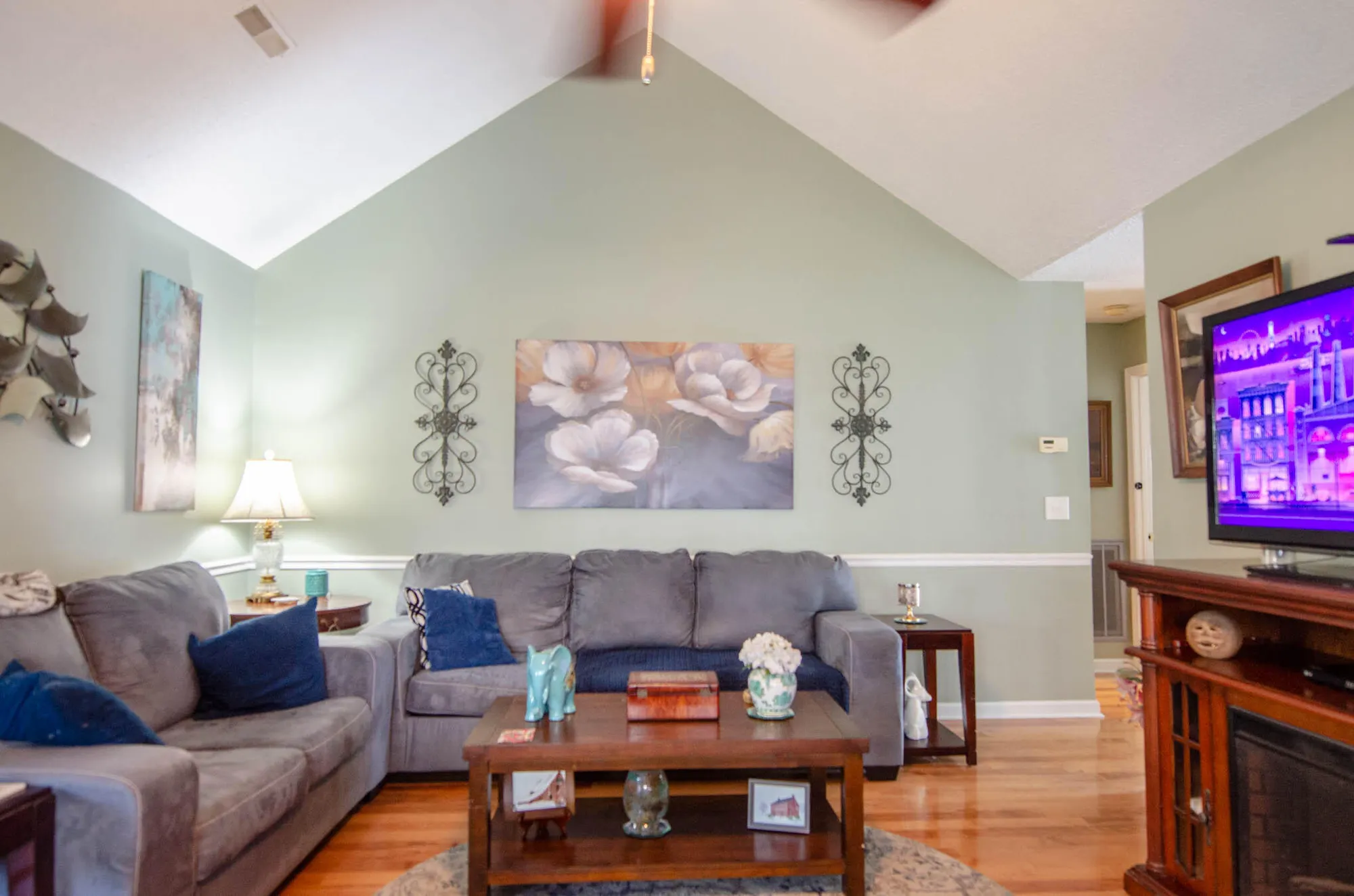 Property Slideshow image 7 of 17 | 9086 delancey cir, North Charleston, SC, 29406