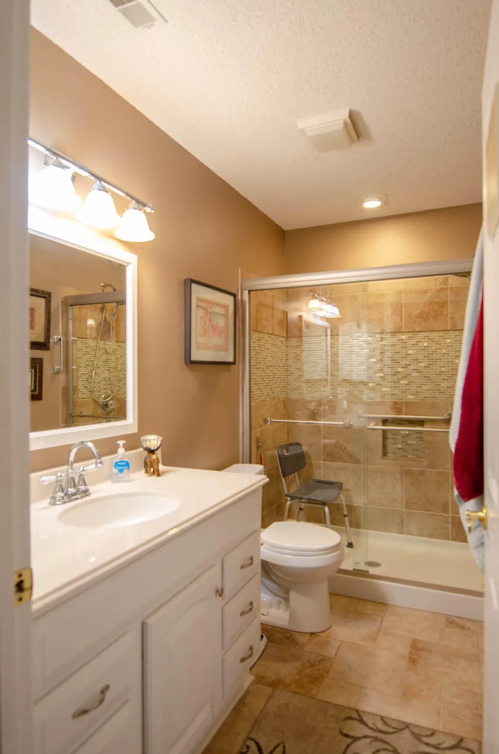 Property Slideshow image 9 of 17 | 9086 delancey cir, North Charleston, SC, 29406