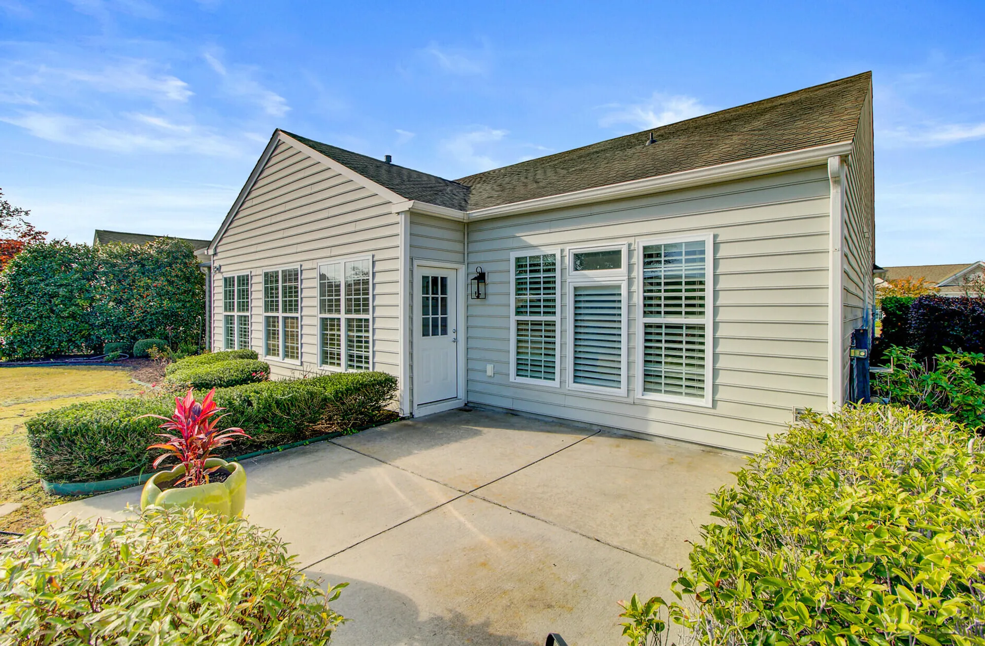 Property Slideshow image 45 of 84 | 144 billowing sails st, Summerville, SC, 29486