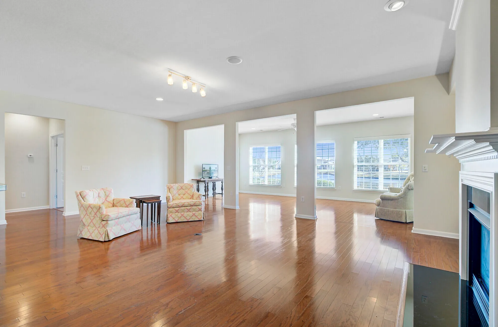 Property Slideshow image 15 of 84 | 144 billowing sails st, Summerville, SC, 29486