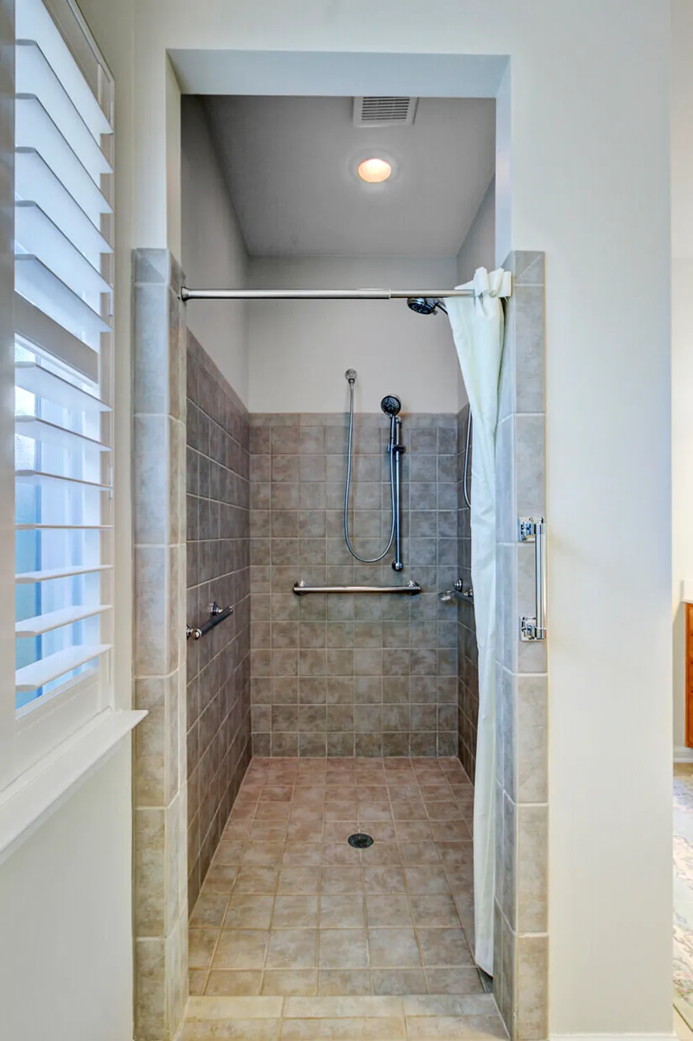 Property Slideshow image 31 of 84 | 144 billowing sails st, Summerville, SC, 29486