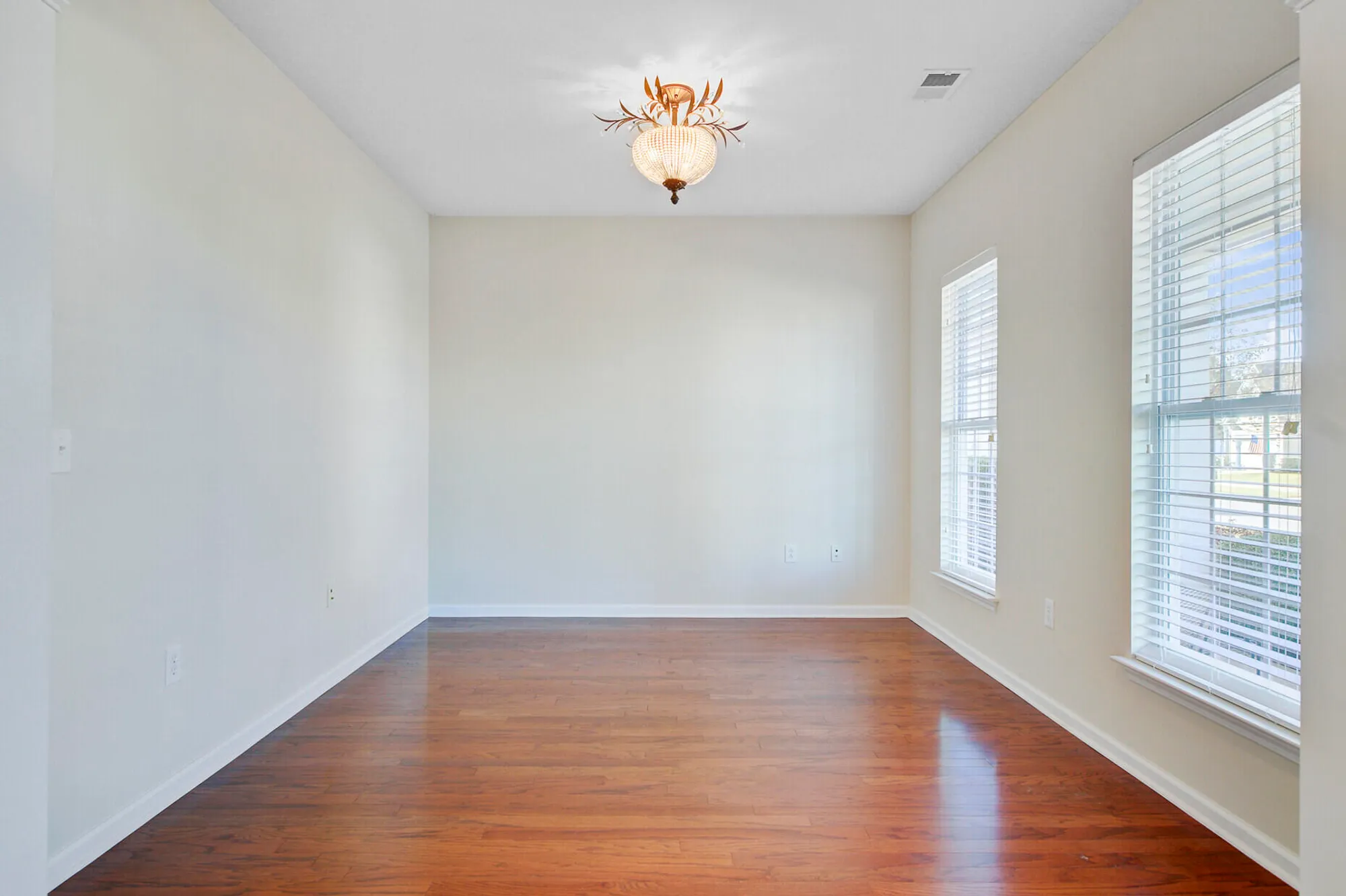 Property Slideshow image 13 of 84 | 144 billowing sails st, Summerville, SC, 29486