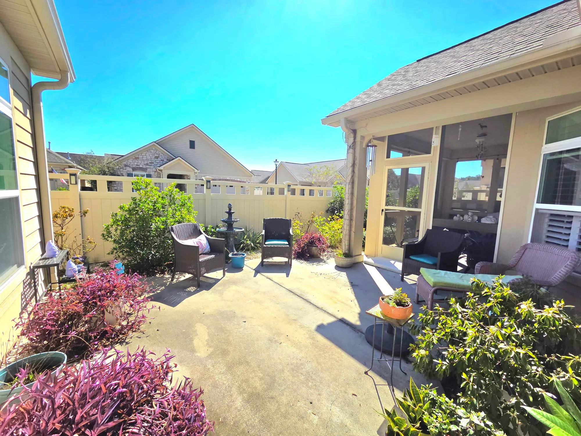 Property Slideshow image 17 of 28 | 301 blakely village ln, Summerville, SC, 29486