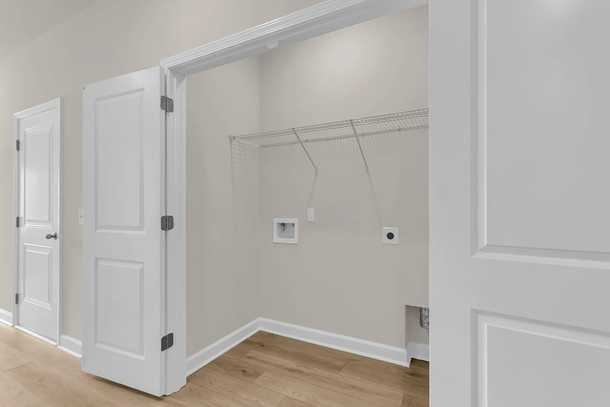 Property Slideshow image 14 of 23 | 938 dusk dr, Summerville, SC, 29486