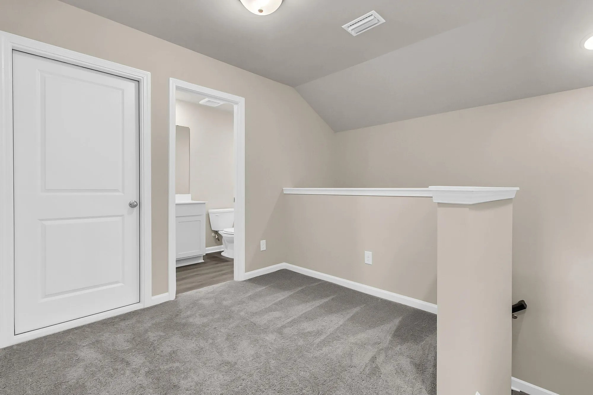 Property Slideshow image 17 of 23 | 938 dusk dr, Summerville, SC, 29486