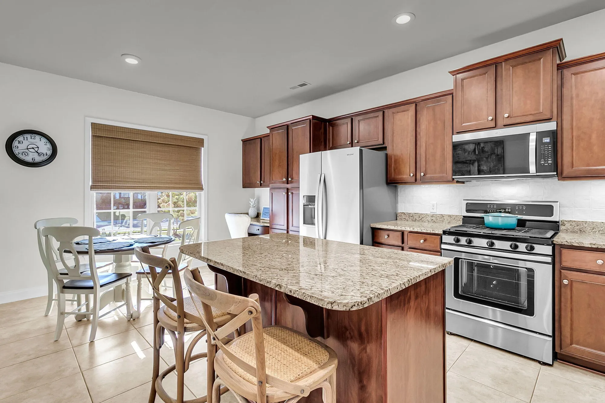 Property Slideshow image 10 of 80 | 548 tranquil waters way, Summerville, SC, 29486