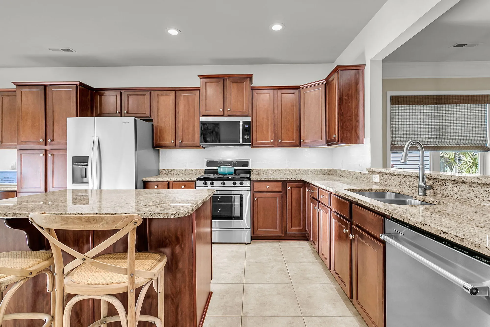 Property Slideshow image 8 of 80 | 548 tranquil waters way, Summerville, SC, 29486