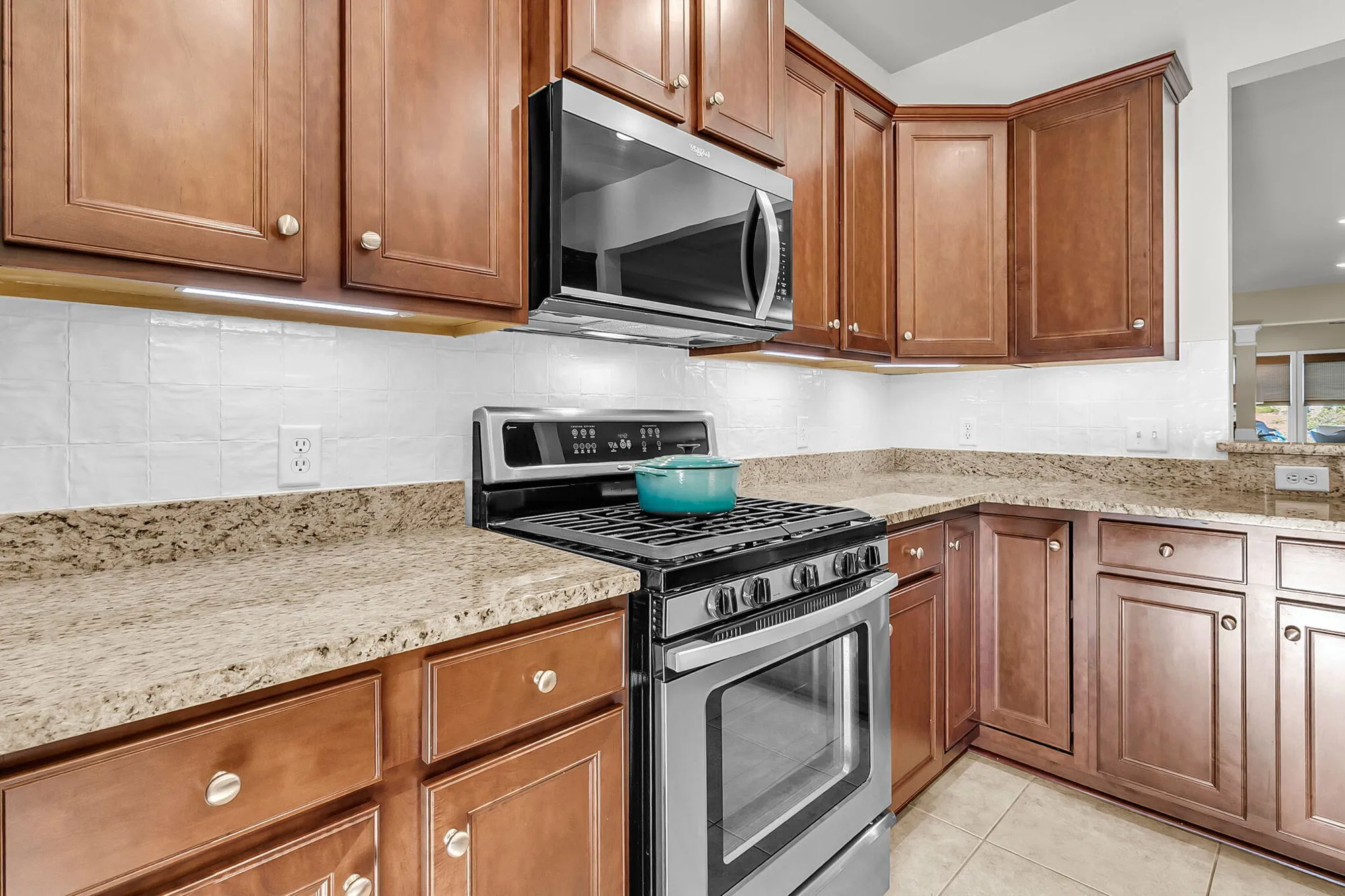 Property Slideshow image 13 of 80 | 548 tranquil waters way, Summerville, SC, 29486