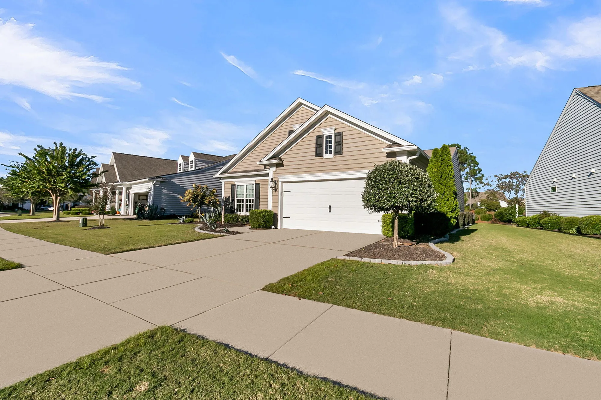 Property Slideshow image 5 of 80 | 548 tranquil waters way, Summerville, SC, 29486