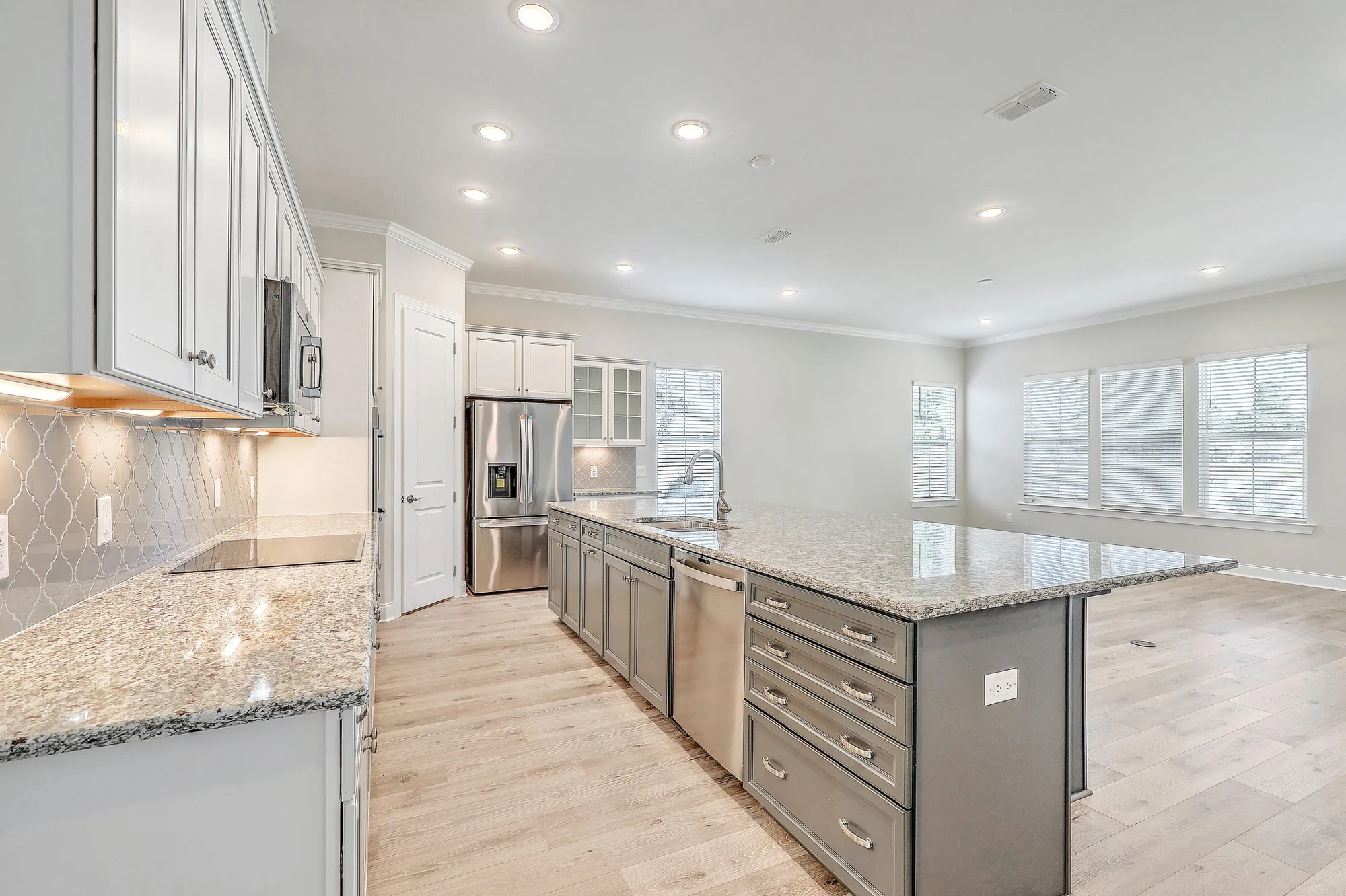 Property Slideshow image 8 of 58 | 662 marsh cove cir, Summerville, SC, 29486