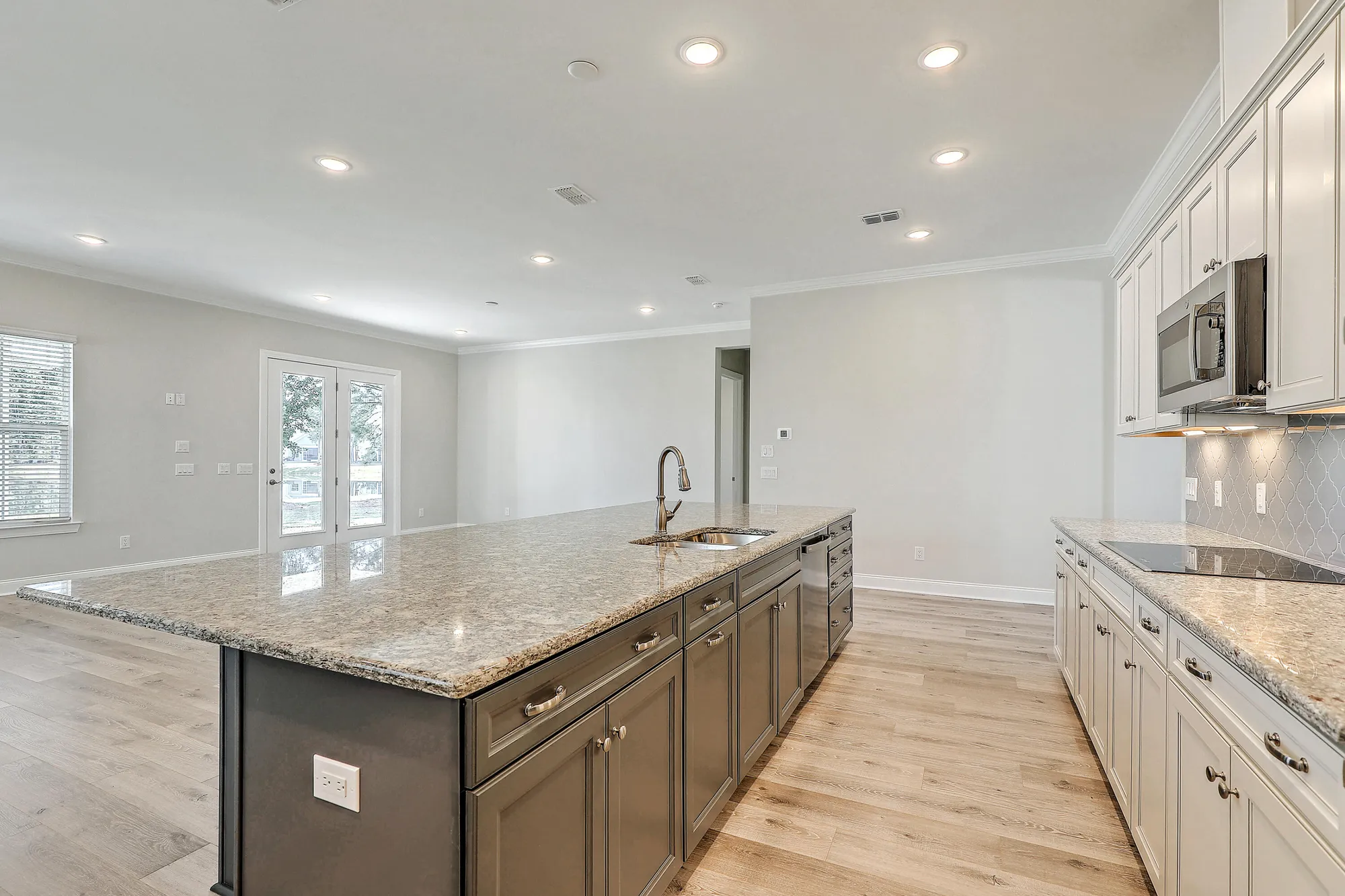 Property Slideshow image 12 of 58 | 662 marsh cove cir, Summerville, SC, 29486