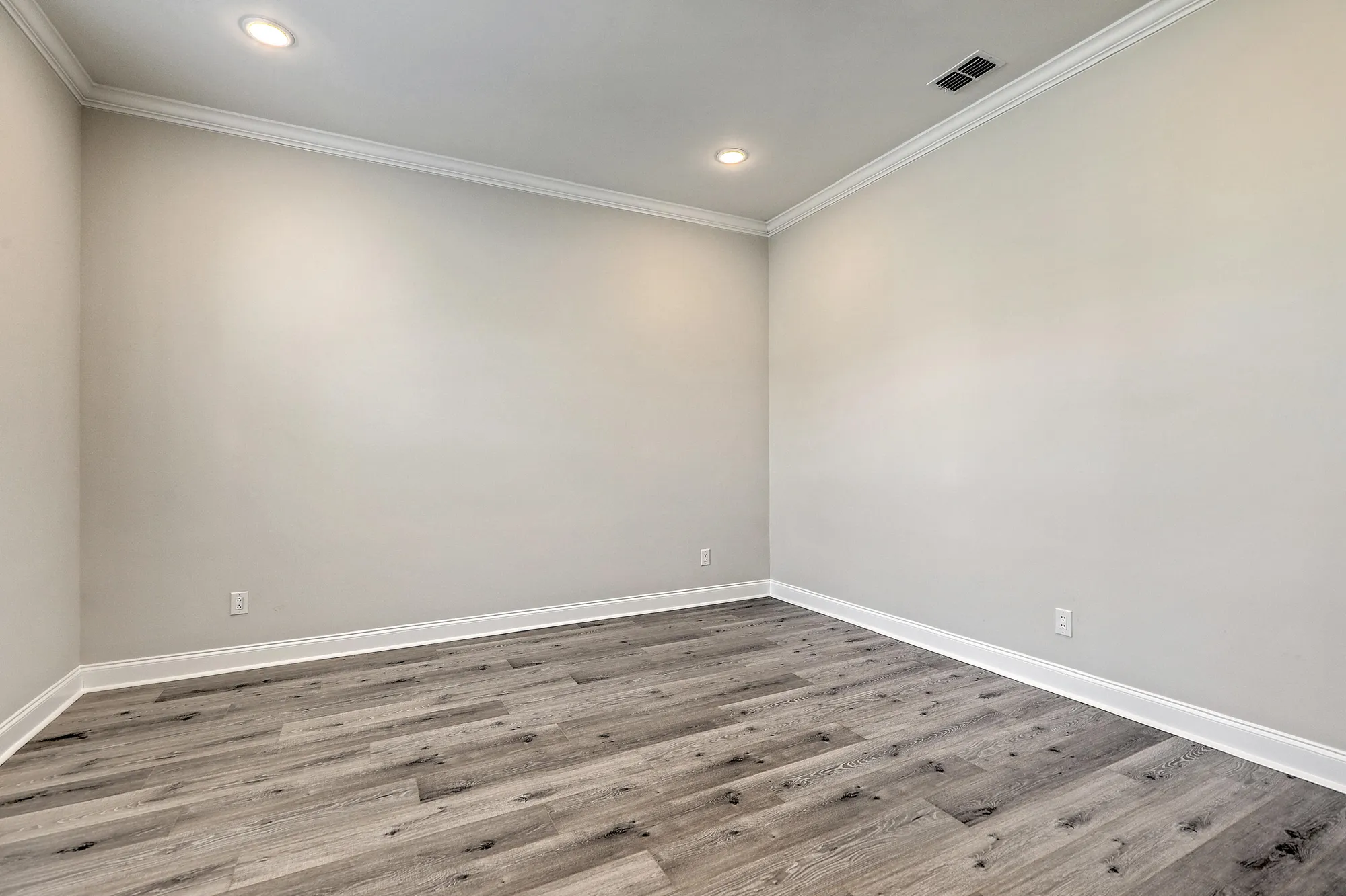 Property Slideshow image 7 of 58 | 662 marsh cove cir, Summerville, SC, 29486