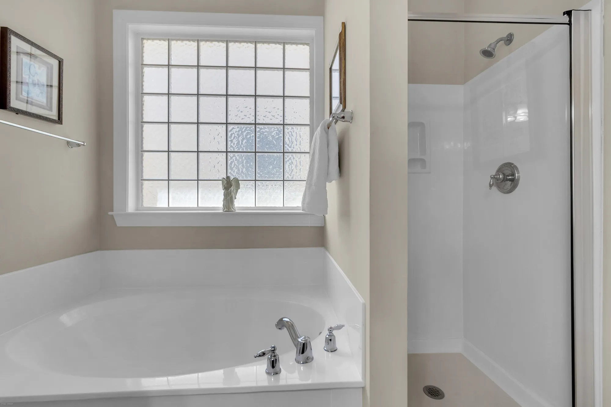 Property Slideshow image 29 of 65 | 2676 hanford mills ln, North Charleston, SC, 29406