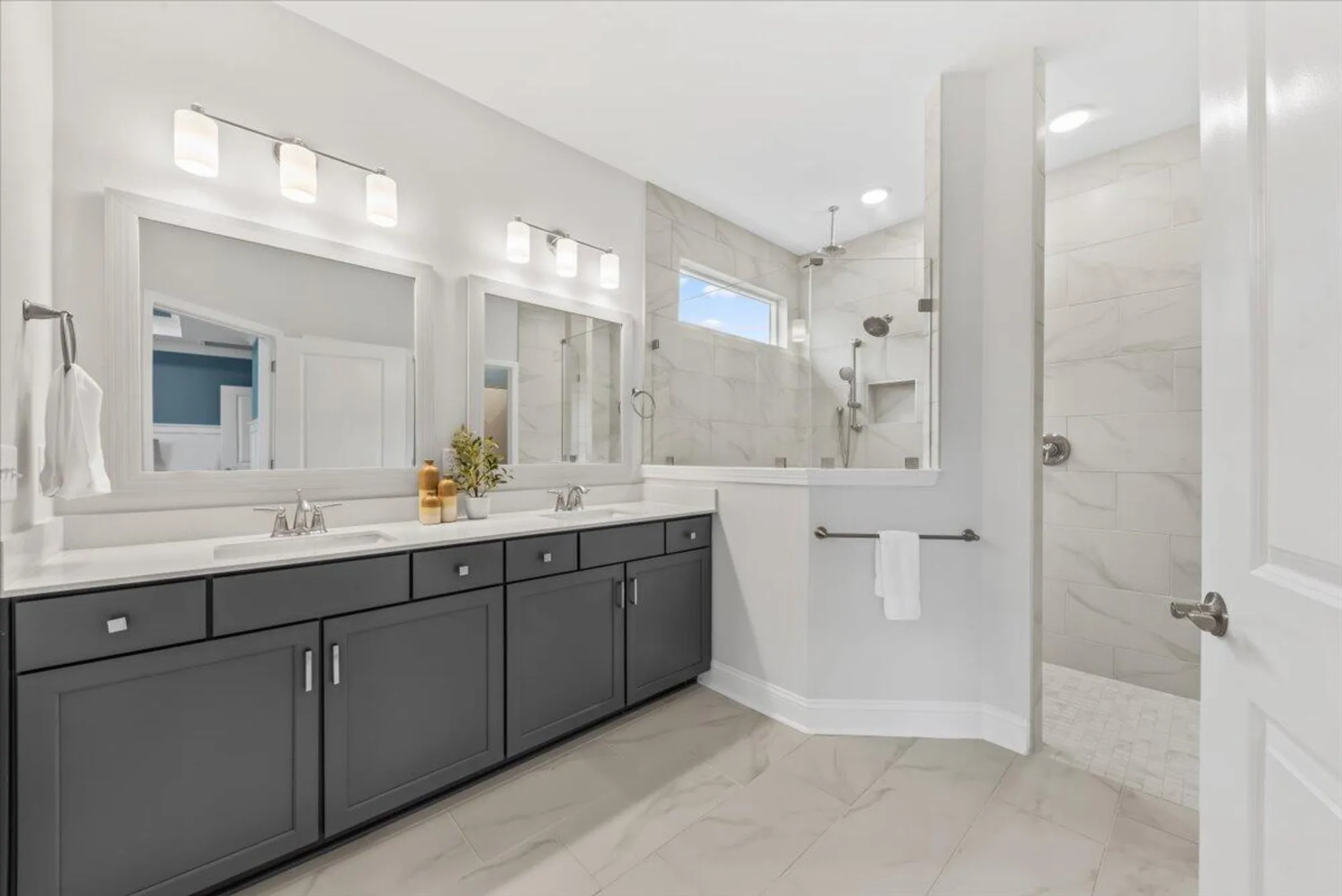 Property Slideshow image 9 of 15 | 637 coral bells ln, Summerville, SC, 29486