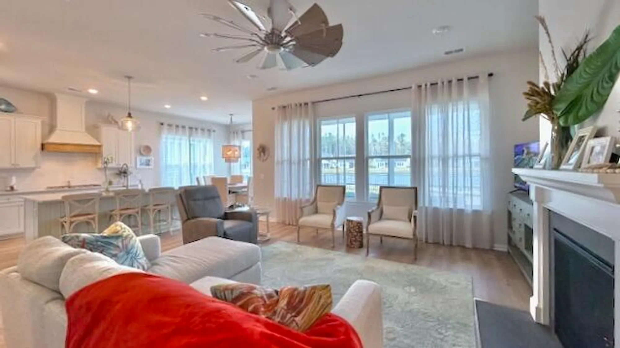 Property Slideshow image 11 of 35 | 1116 cane creek way, Summerville, SC, 29485