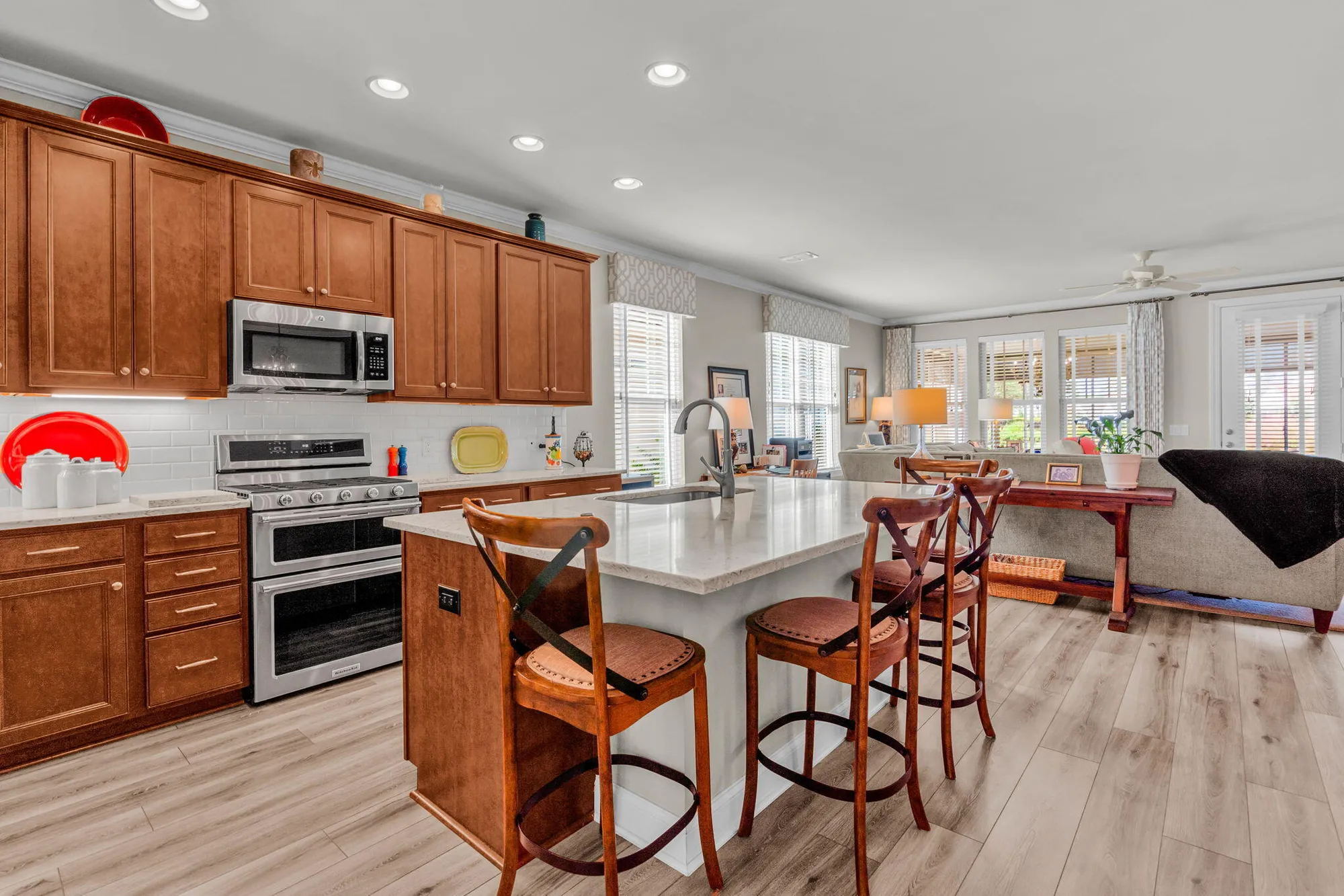 Property Slideshow image 8 of 58 | 307 fish creek ct, Summerville, SC, 29486