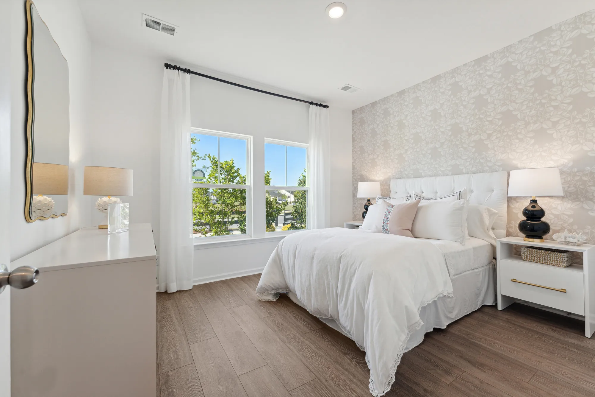 Property Slideshow image 25 of 33 | 1001 oak yard ln, Summerville, SC, 29485