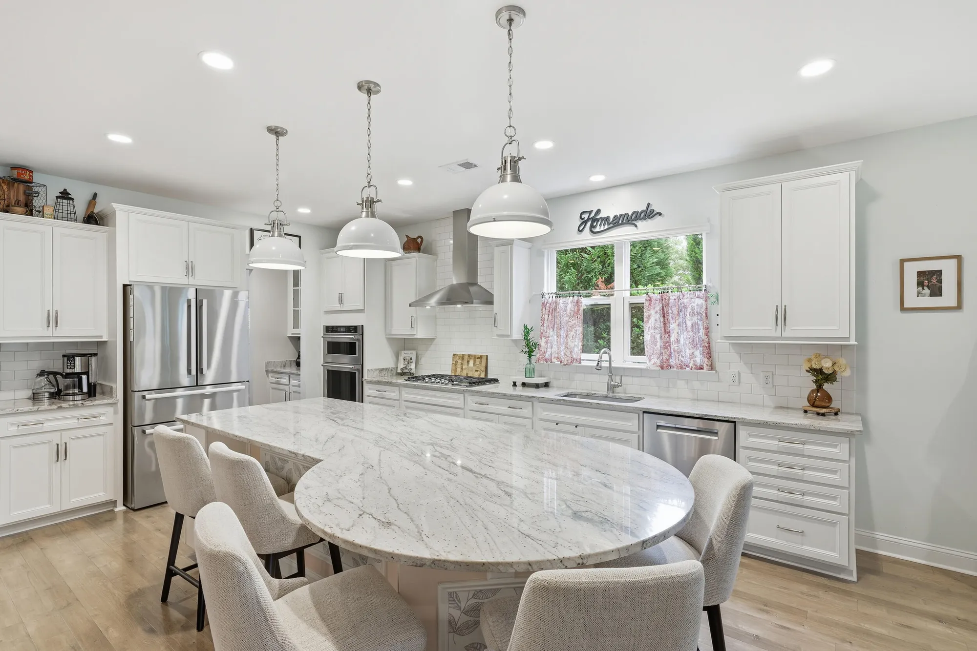 Property Slideshow image 10 of 77 | 133 potters pass dr, Summerville, SC, 29486