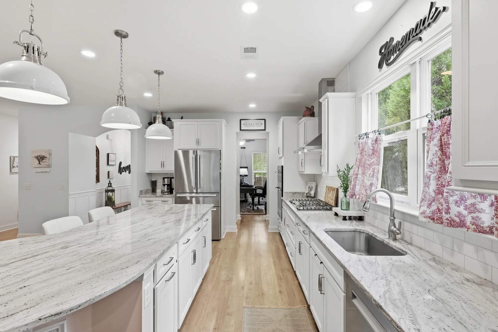 Property Slideshow image 11 of 77 | 133 potters pass dr, Summerville, SC, 29486