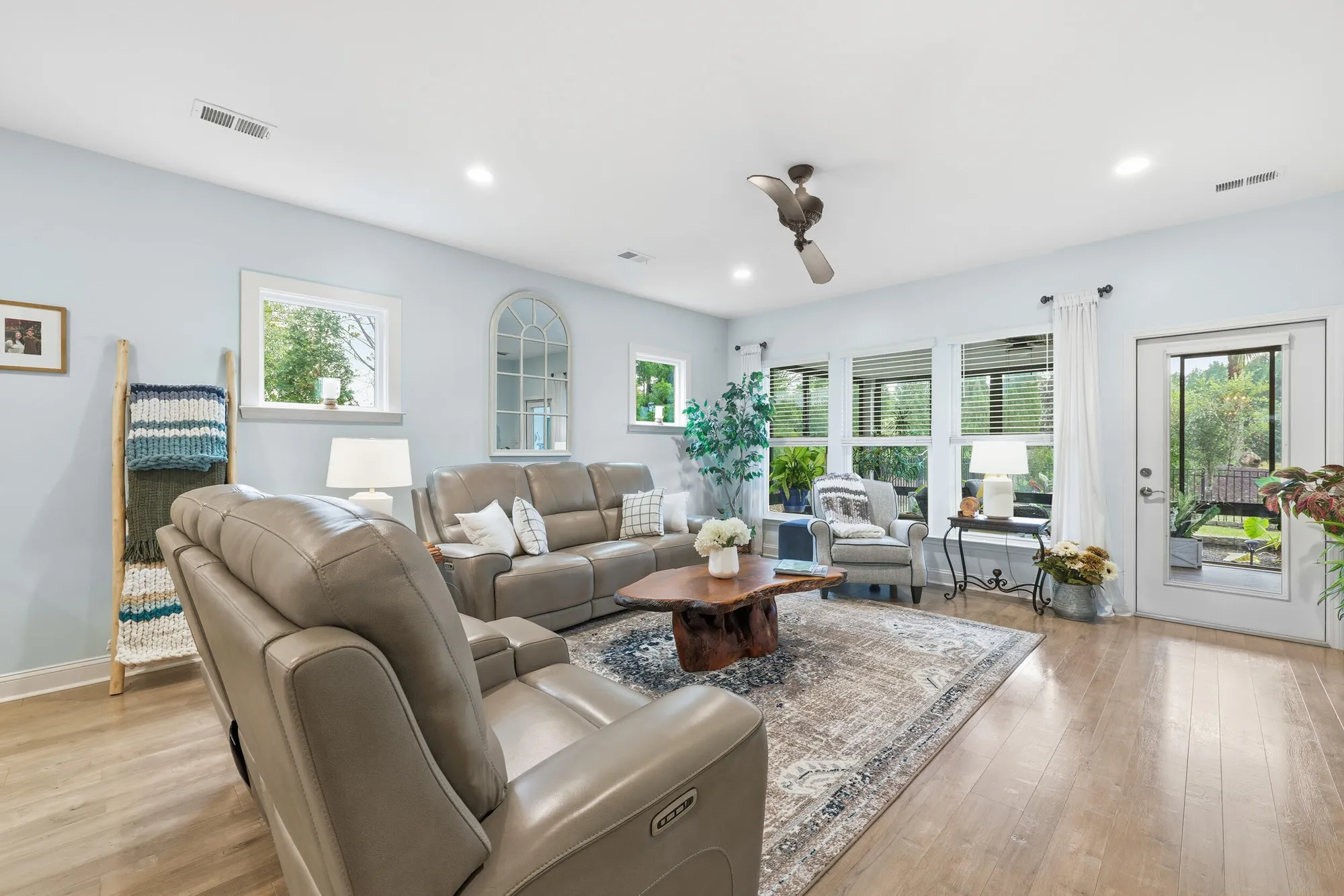 Property Slideshow image 22 of 77 | 133 potters pass dr, Summerville, SC, 29486