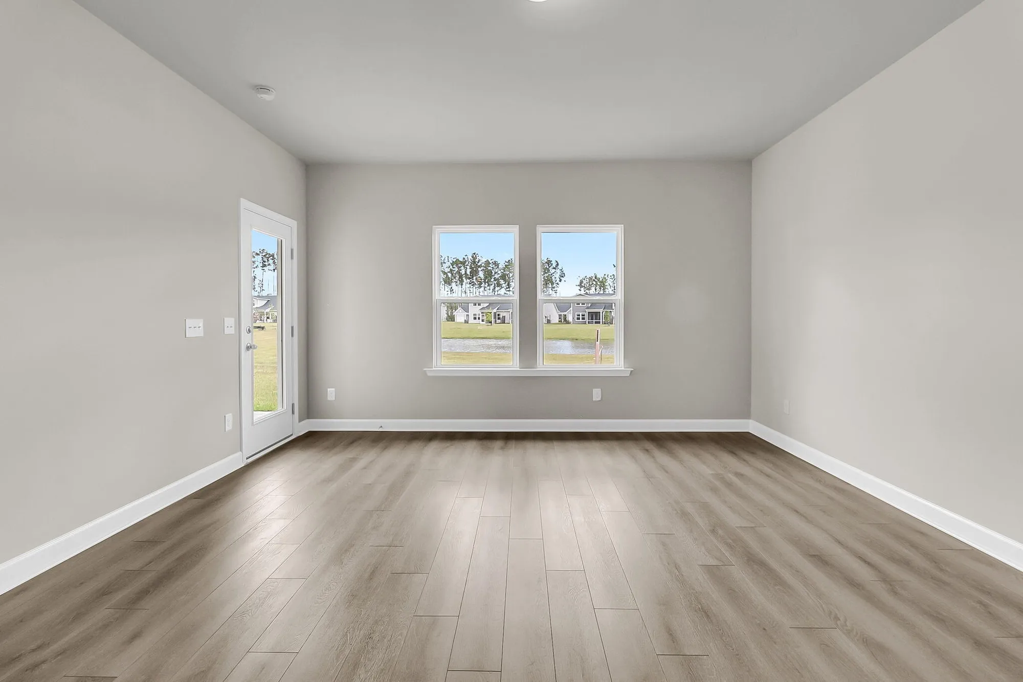 Property Slideshow image 19 of 38 | 939 dusk dr, Summerville, SC, 29486