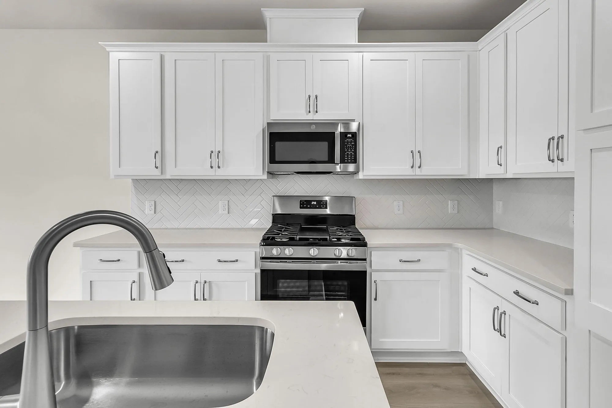 Property Slideshow image 16 of 38 | 939 dusk dr, Summerville, SC, 29486