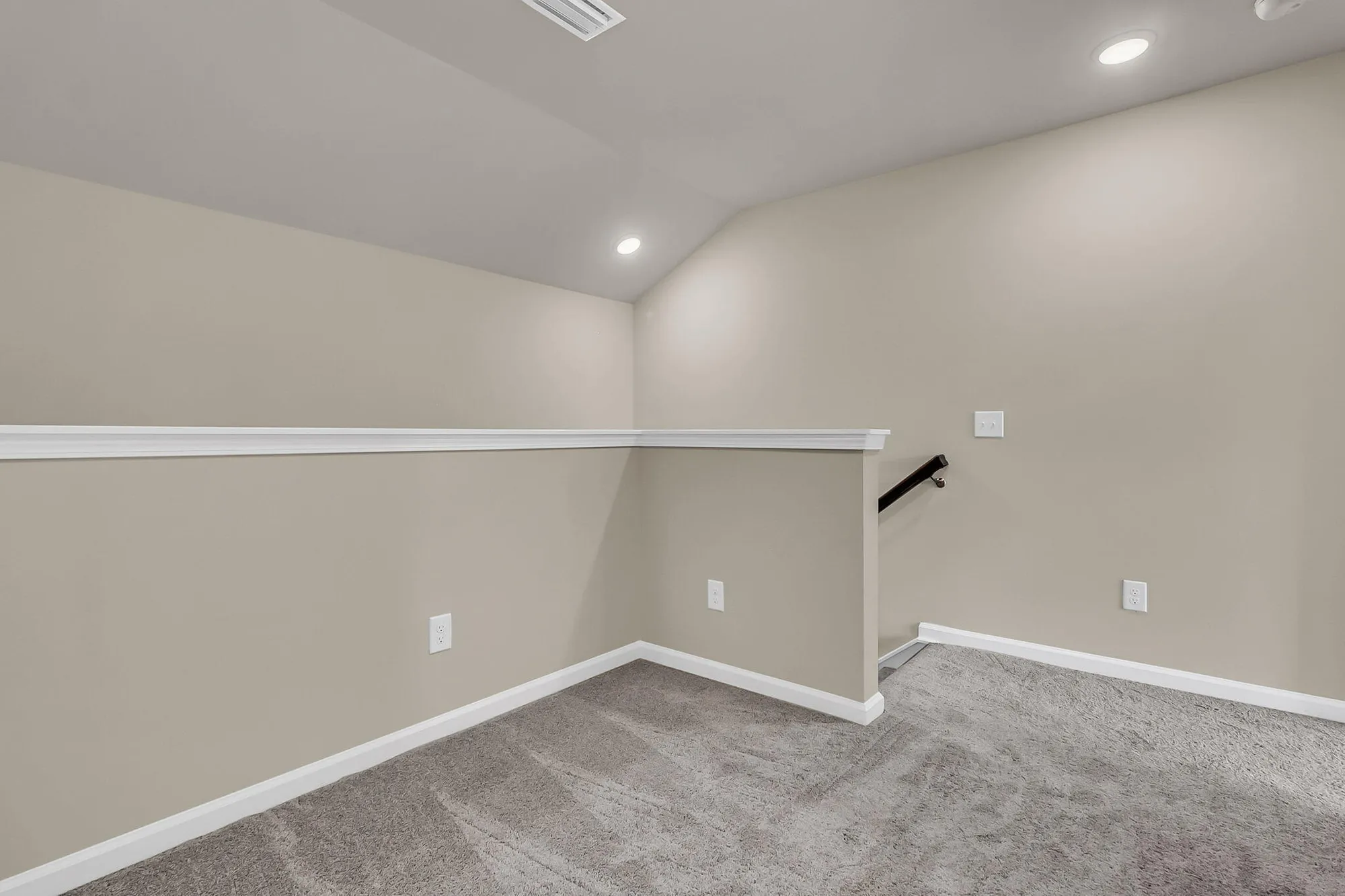 Property Slideshow image 30 of 38 | 939 dusk dr, Summerville, SC, 29486