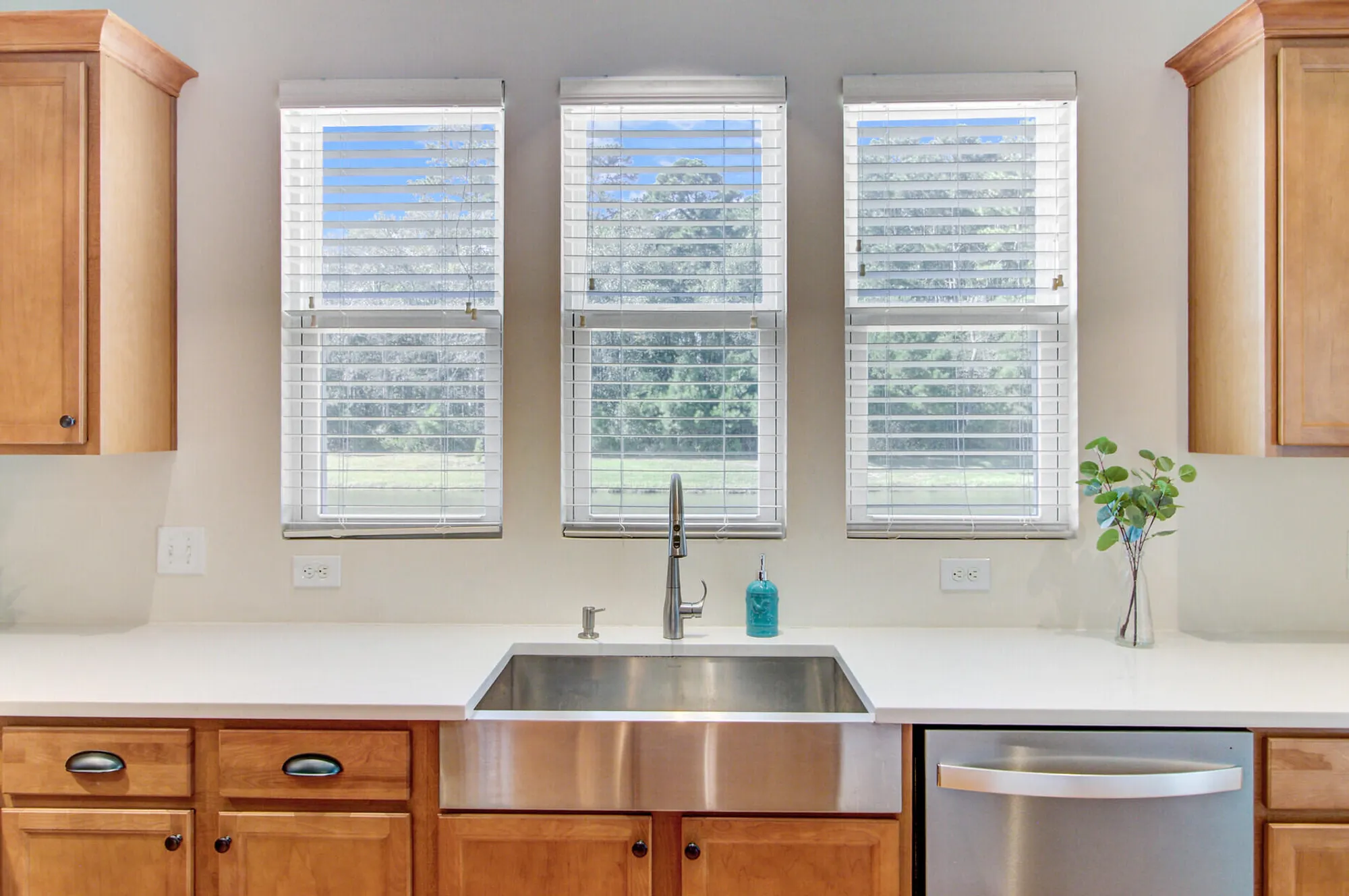 Property Slideshow image 14 of 46 | 542 sea foam st, Summerville, SC, 29486