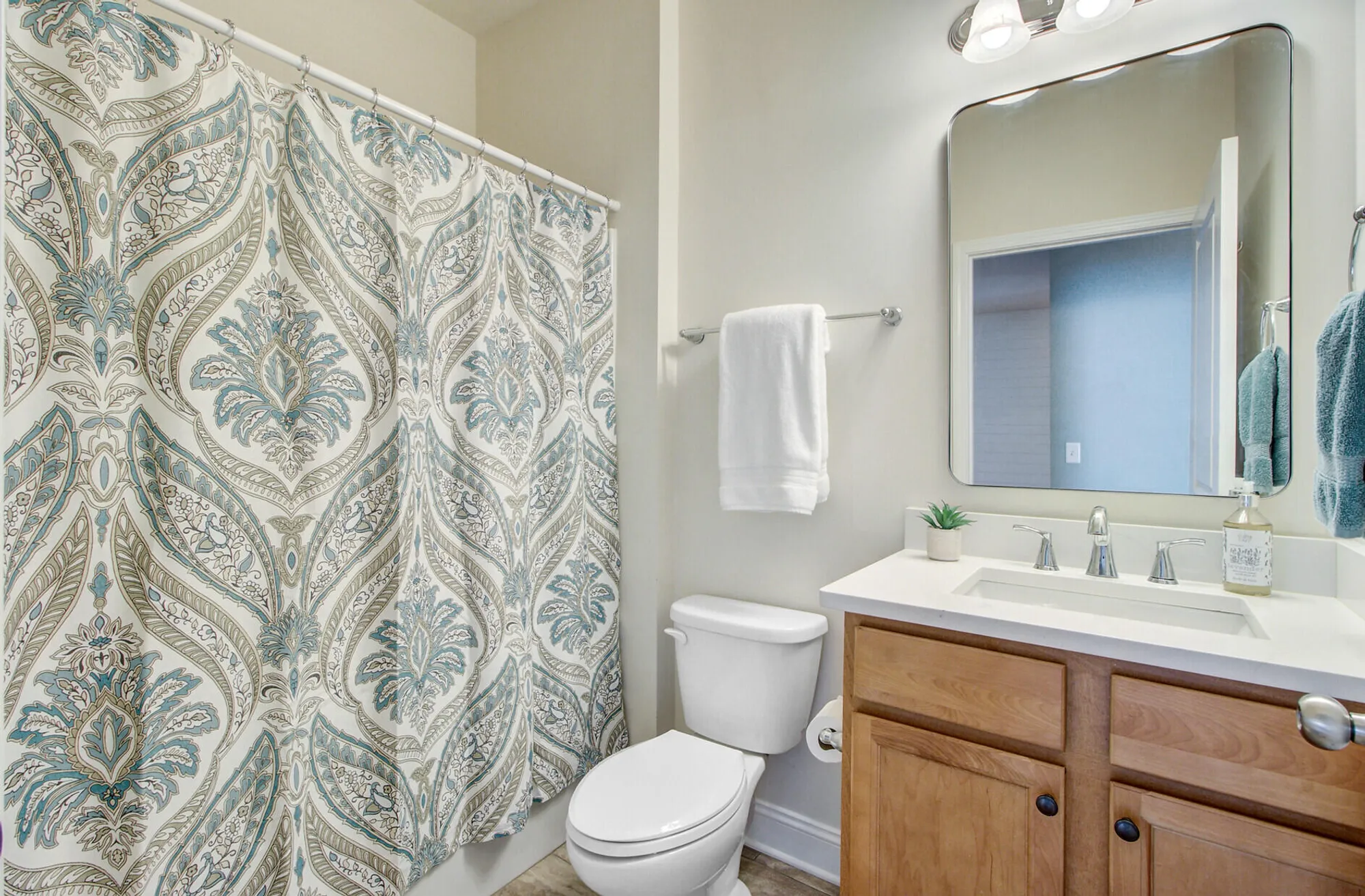 Property Slideshow image 27 of 46 | 542 sea foam st, Summerville, SC, 29486