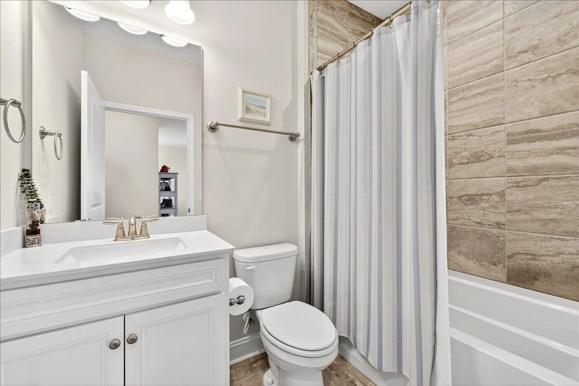 Property Slideshow image 19 of 33 | 479 switchgrass dr, Summerville, SC, 29486