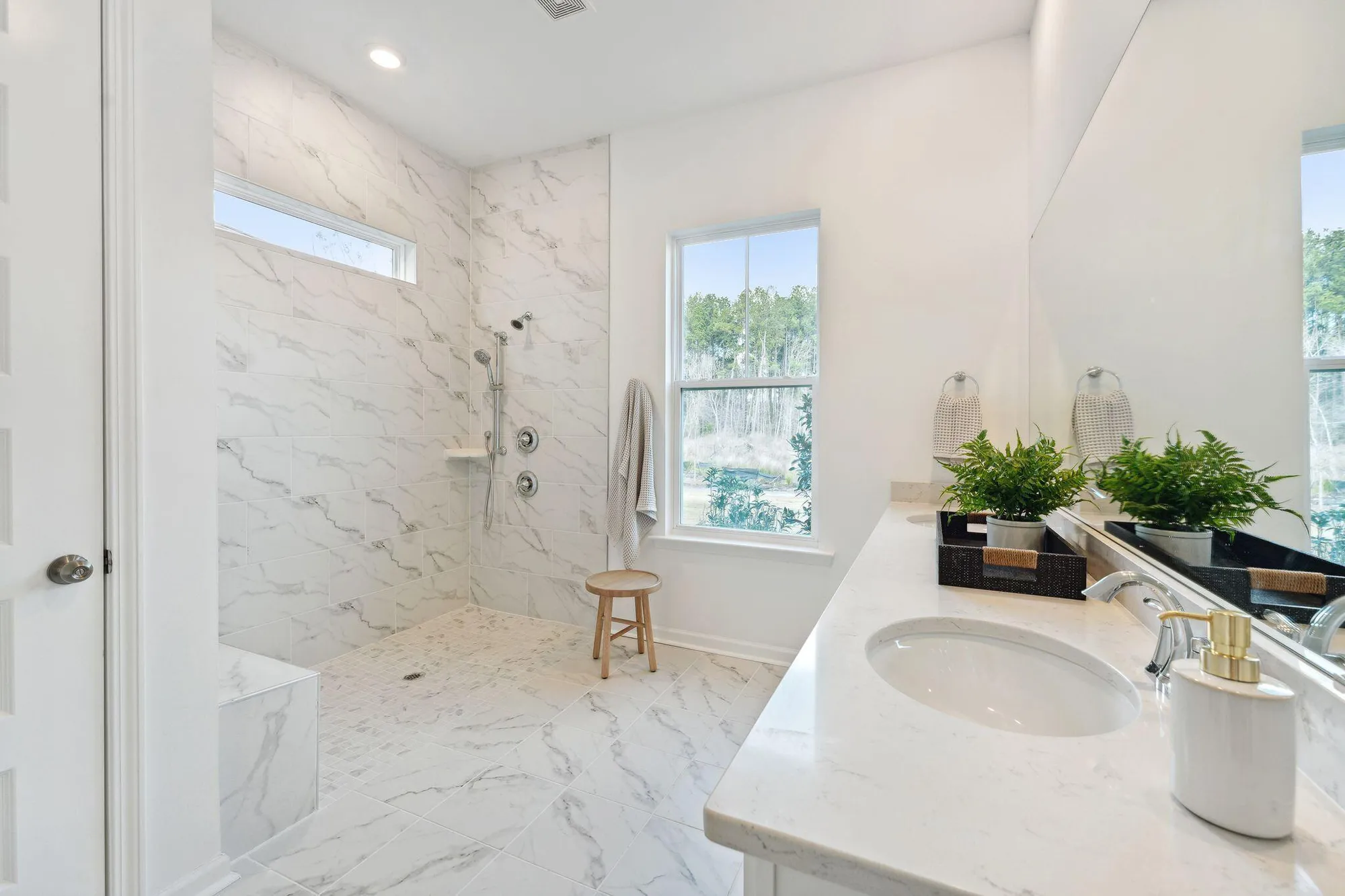 Property Slideshow image 10 of 12 | 1662 locals st, Summerville, SC, 29485