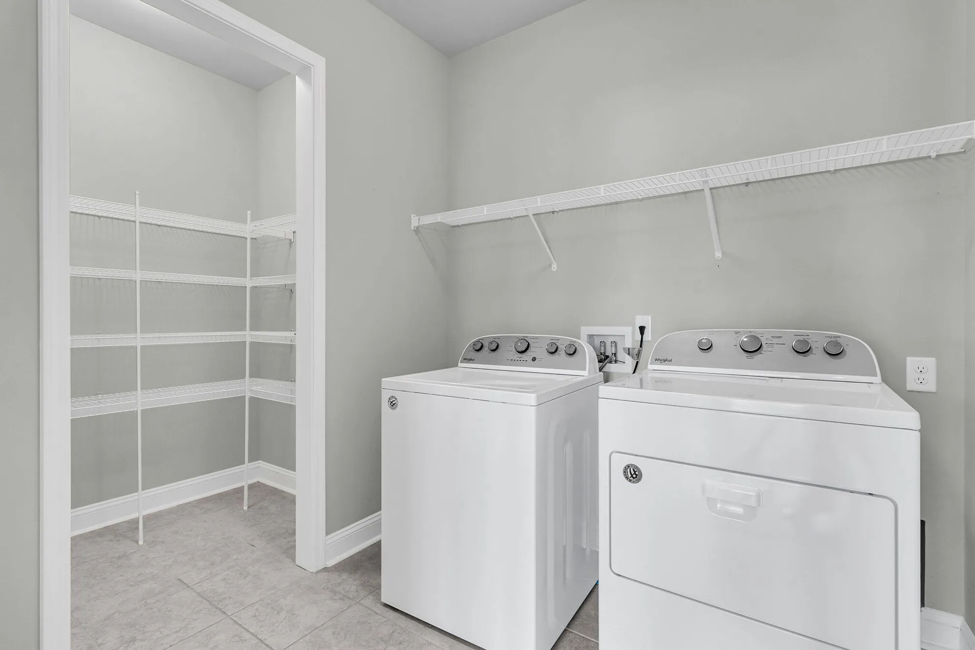 Property Slideshow image 31 of 60 | 107 potters pass dr, Summerville, SC, 29486