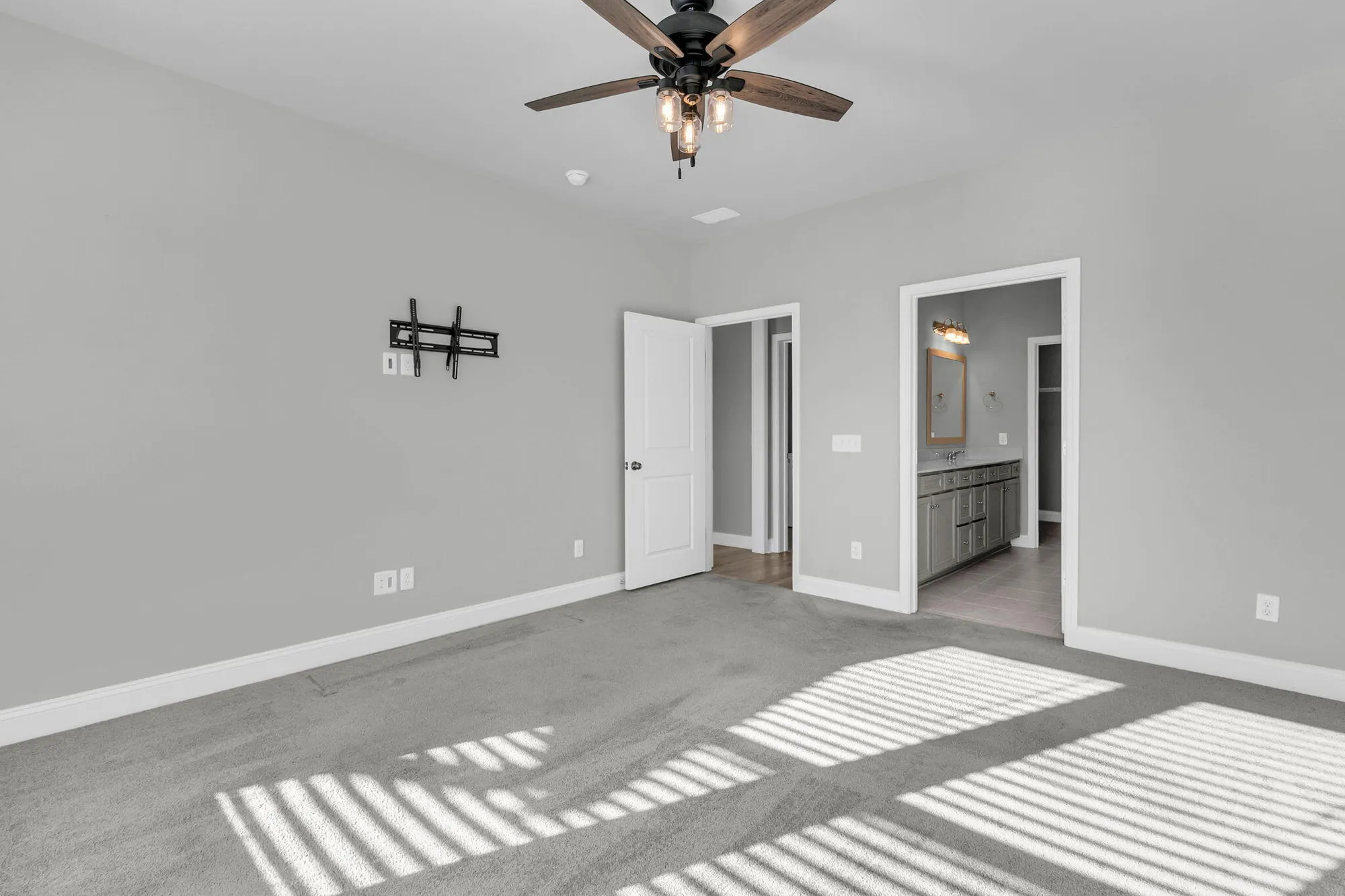 Property Slideshow image 23 of 60 | 107 potters pass dr, Summerville, SC, 29486