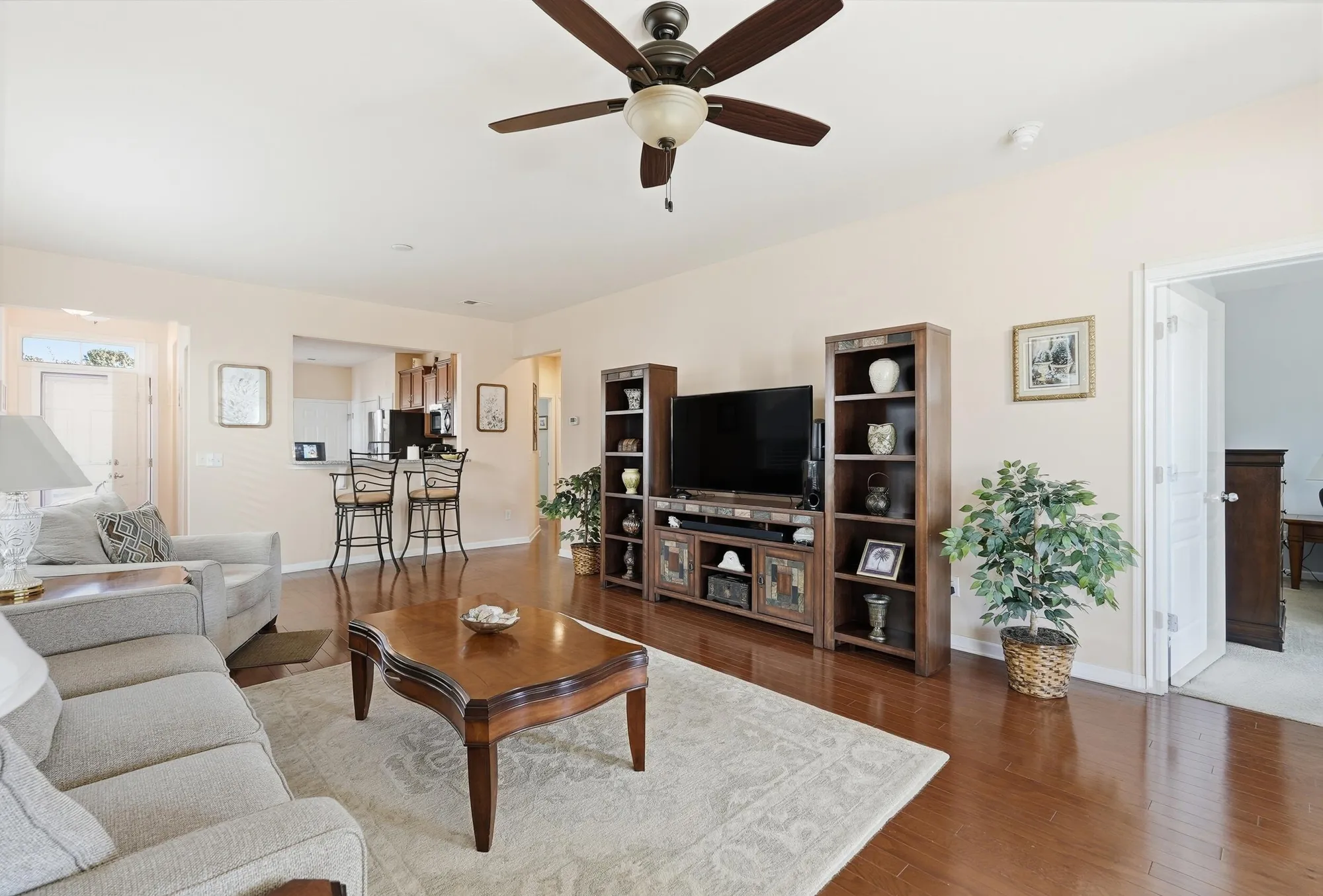 Property Slideshow image 4 of 22 | 111 harbor point ct, Summerville, SC, 29486