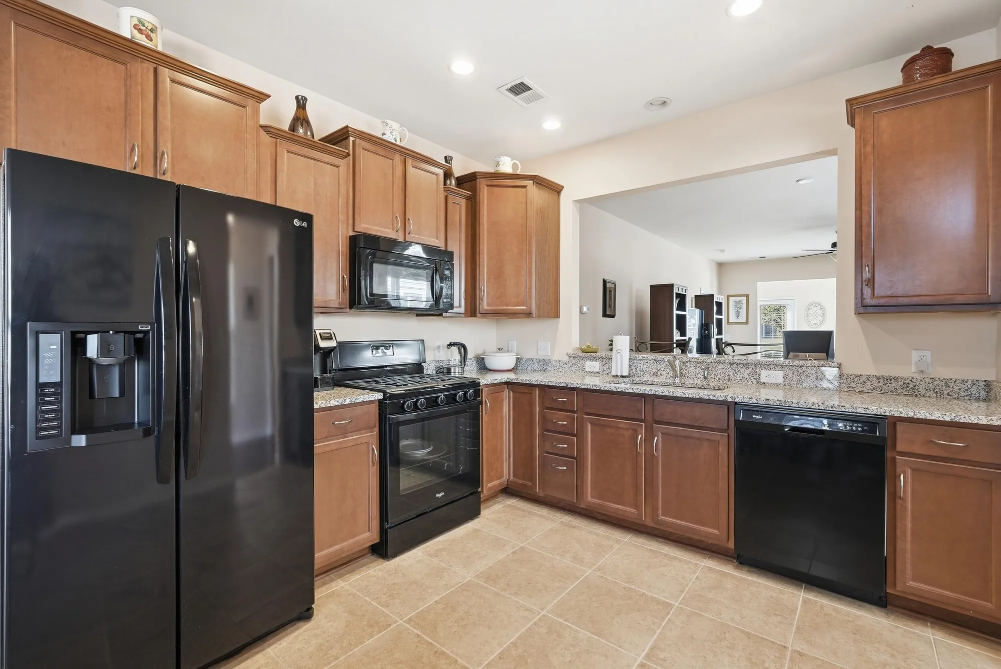 Property Slideshow image 5 of 22 | 111 harbor point ct, Summerville, SC, 29486