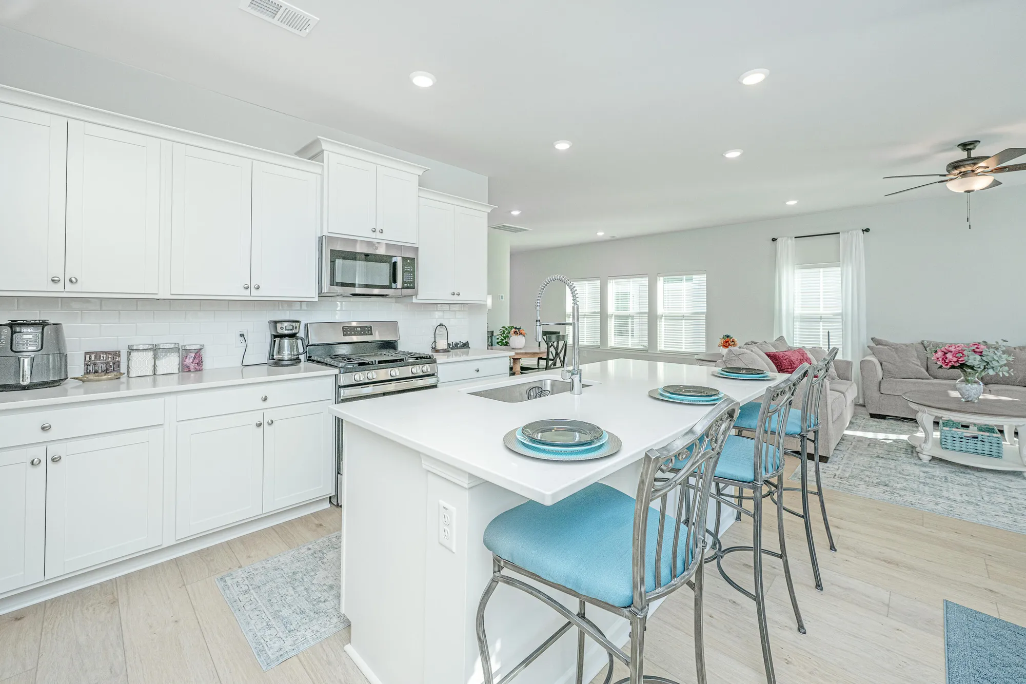 Property Slideshow image 8 of 17 | 1035 grace field ave, Summerville, SC, 29485