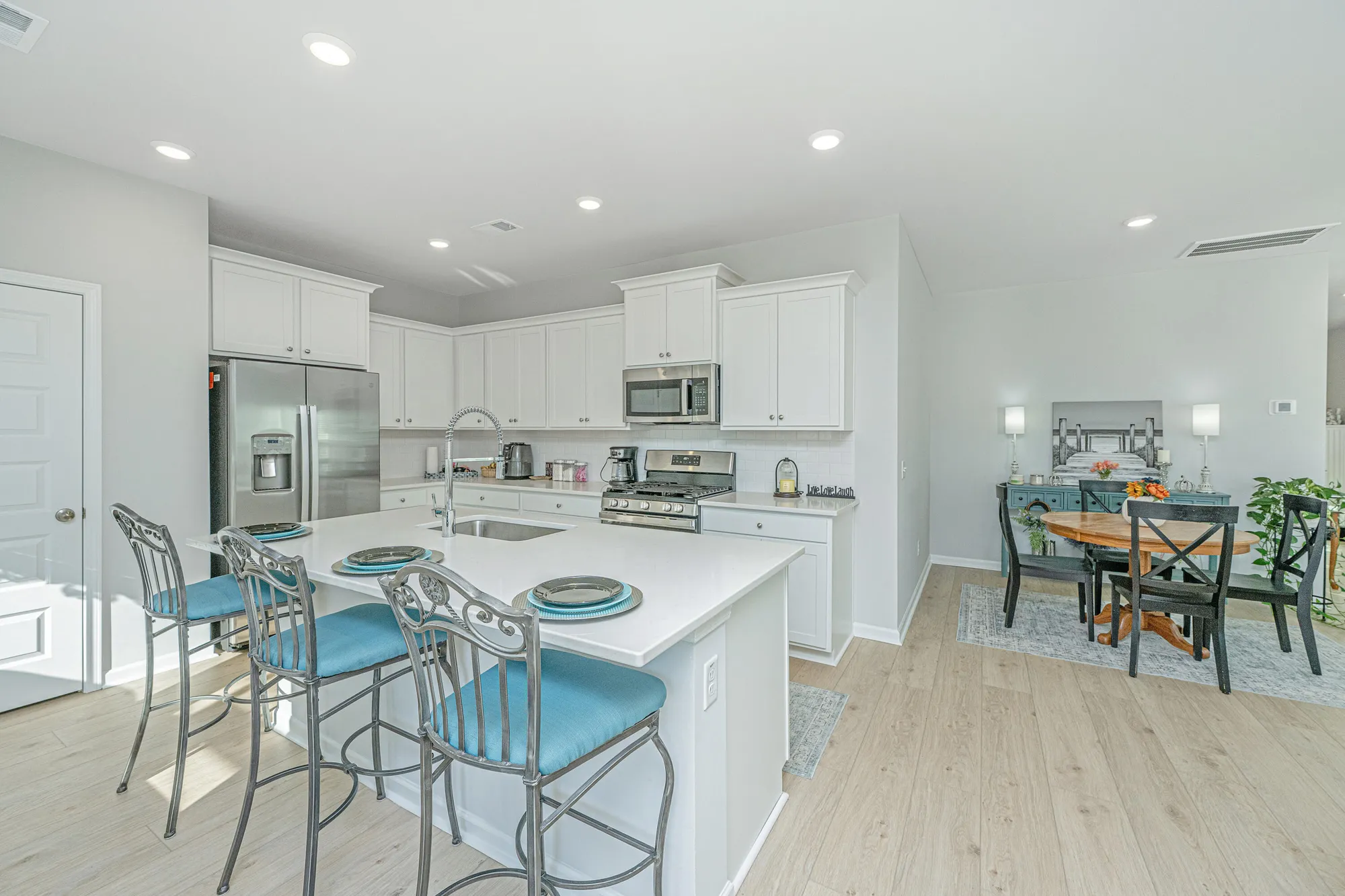 Property Slideshow image 6 of 17 | 1035 grace field ave, Summerville, SC, 29485