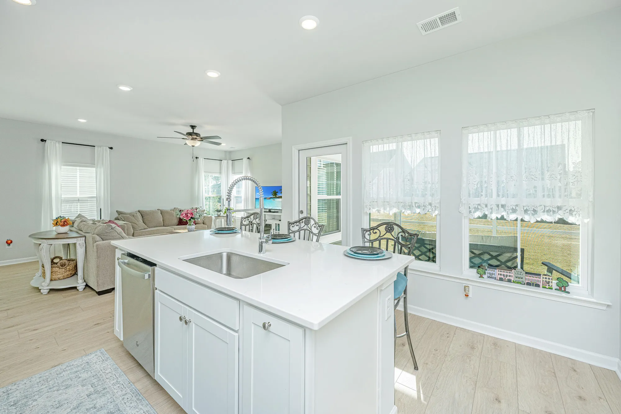 Property Slideshow image 7 of 17 | 1035 grace field ave, Summerville, SC, 29485