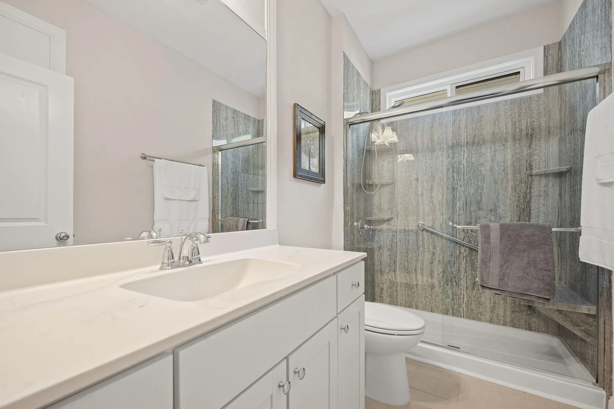 Property Slideshow image 14 of 57 | 2012 redback dr, Summerville, SC, 29483