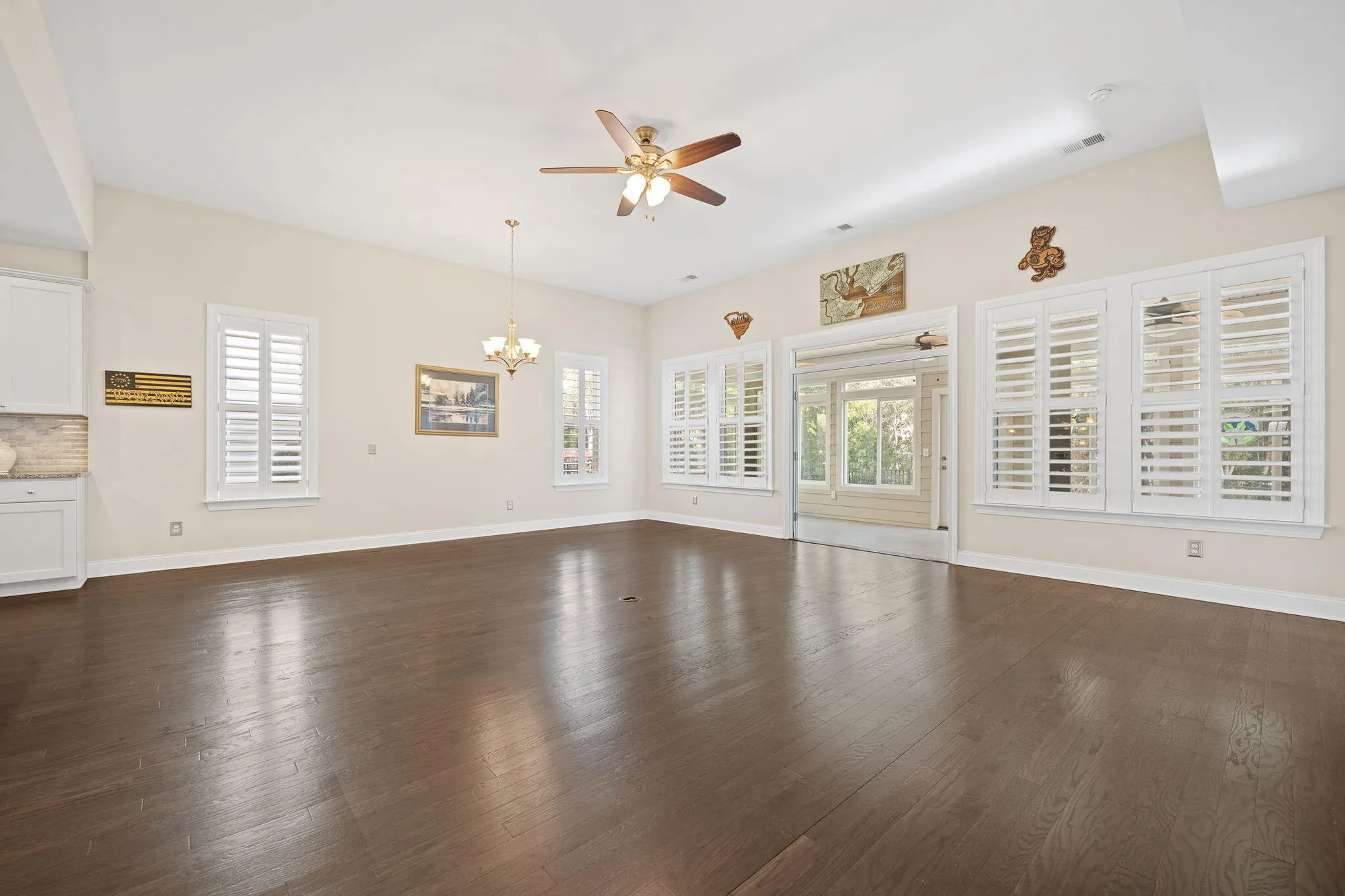 Property Slideshow image 19 of 57 | 2012 redback dr, Summerville, SC, 29483