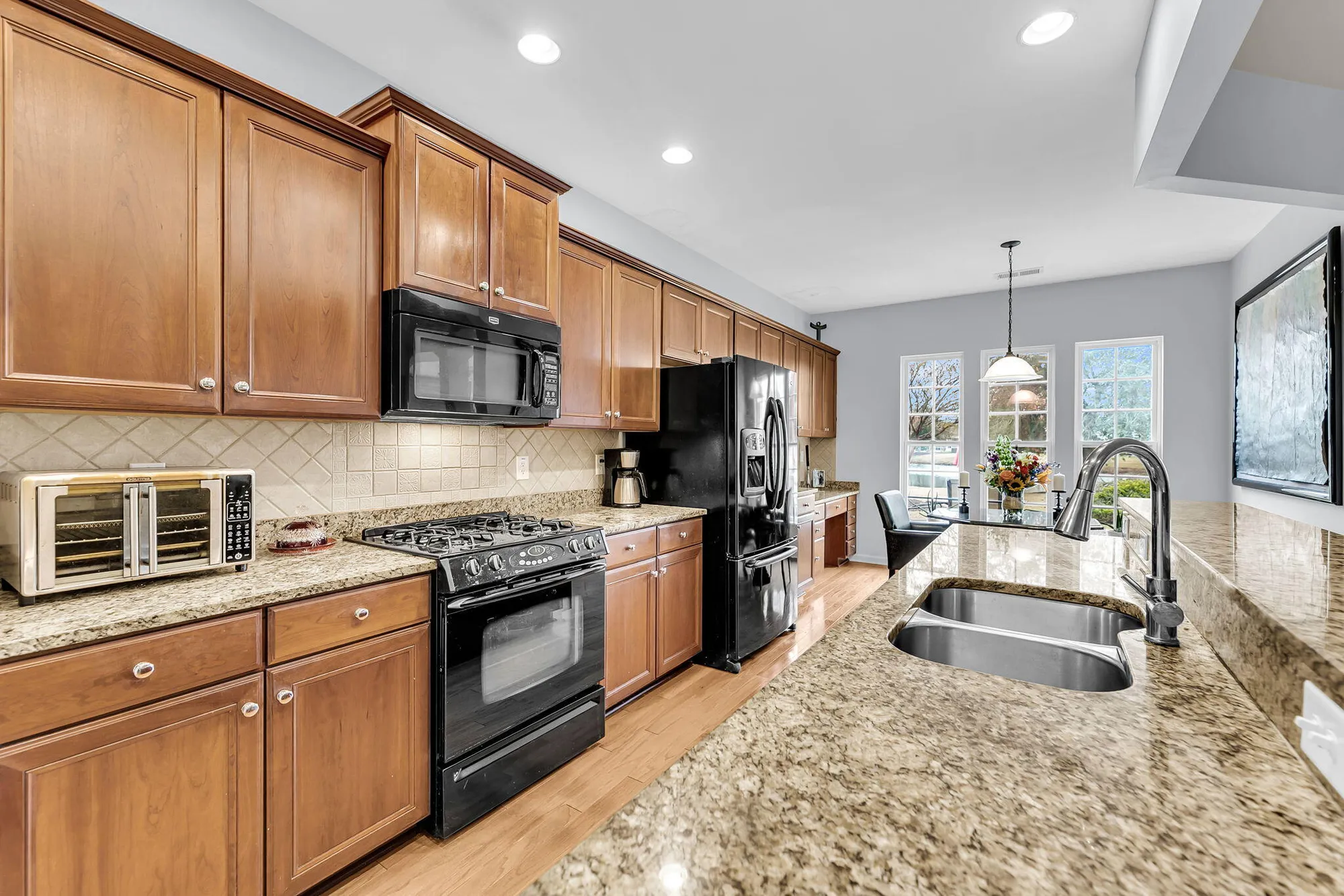 Property Slideshow image 14 of 52 | 305 sand dune trl, Summerville, SC, 29486