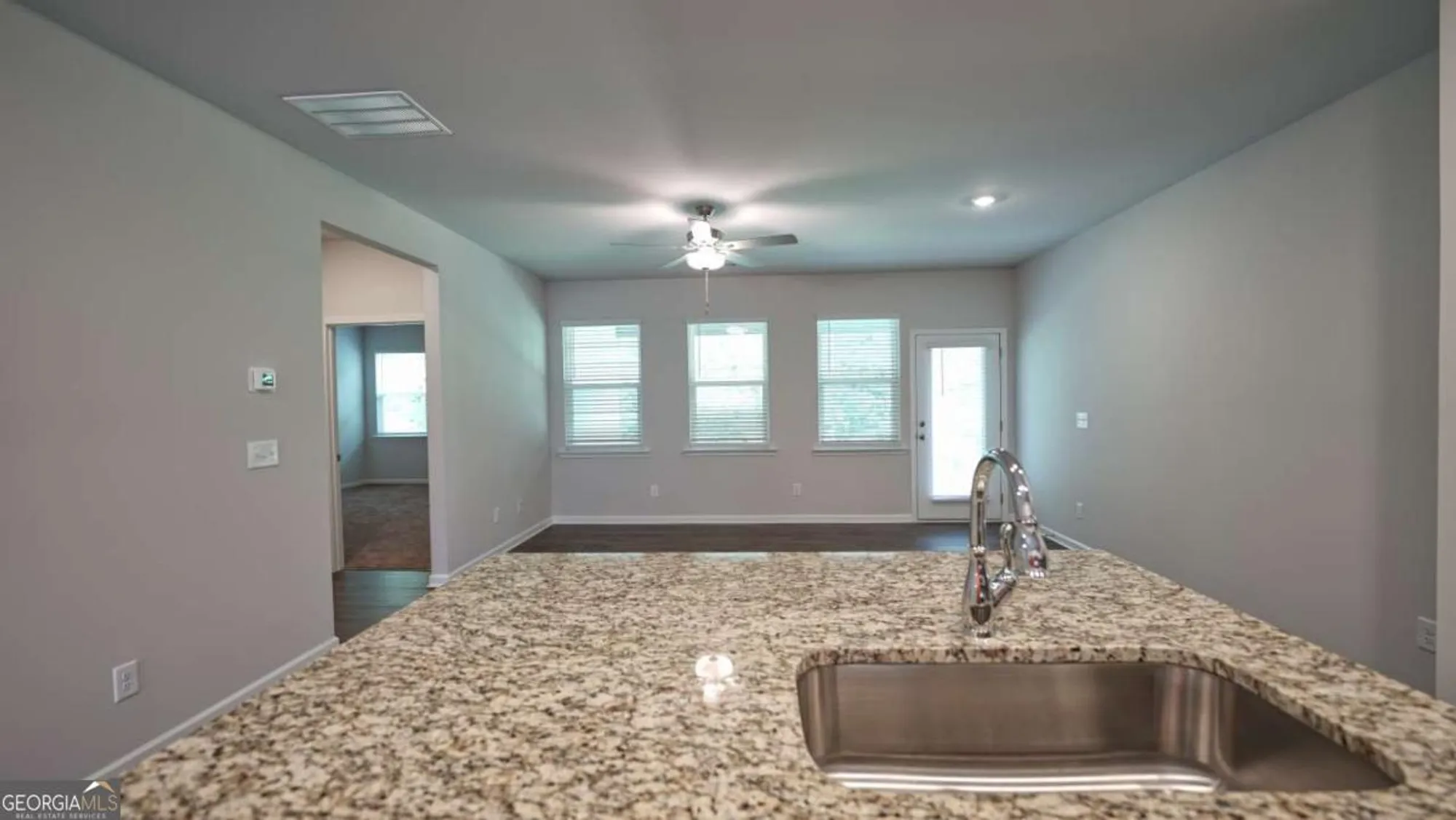 Property Slideshow image 13 of 31 | 151 hydrangea ct, Dallas, GA, 30132