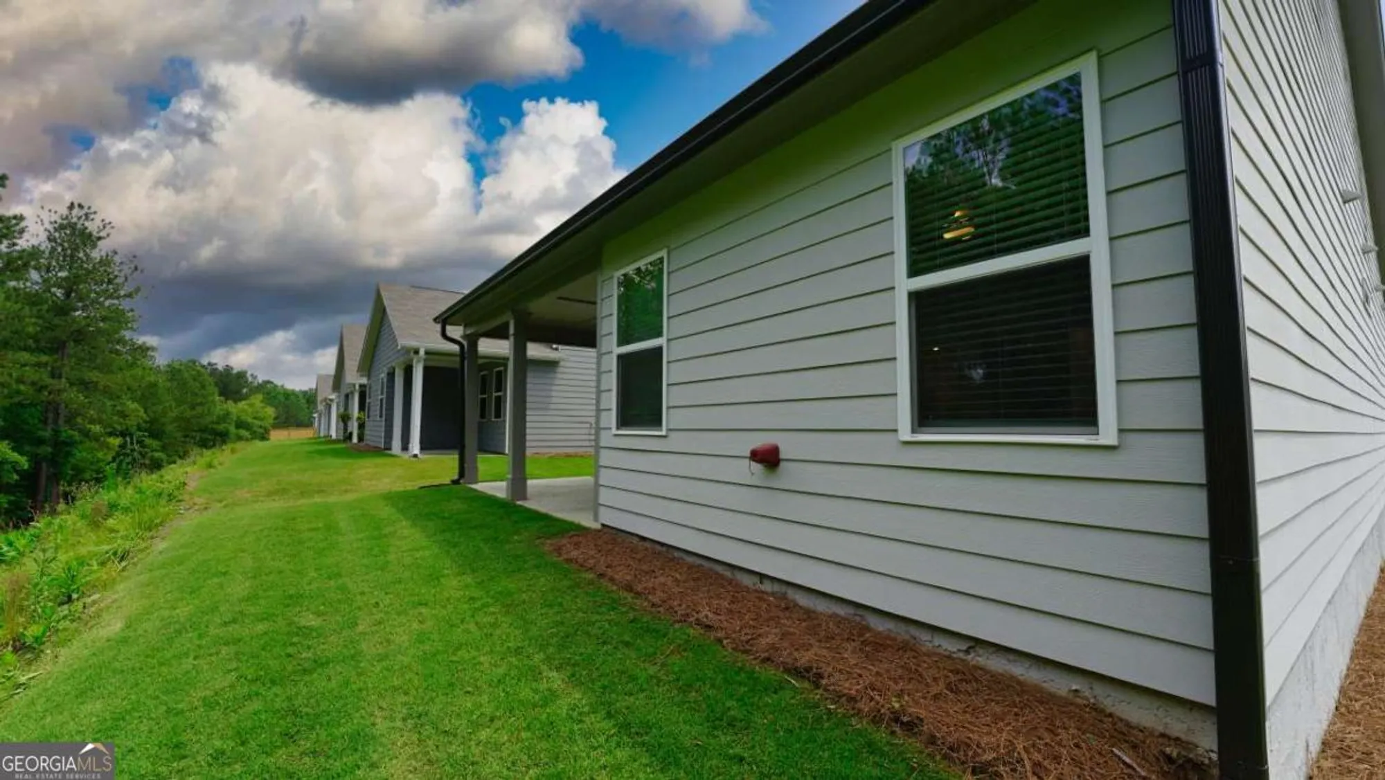 Property Slideshow image 5 of 31 | 151 hydrangea ct, Dallas, GA, 30132