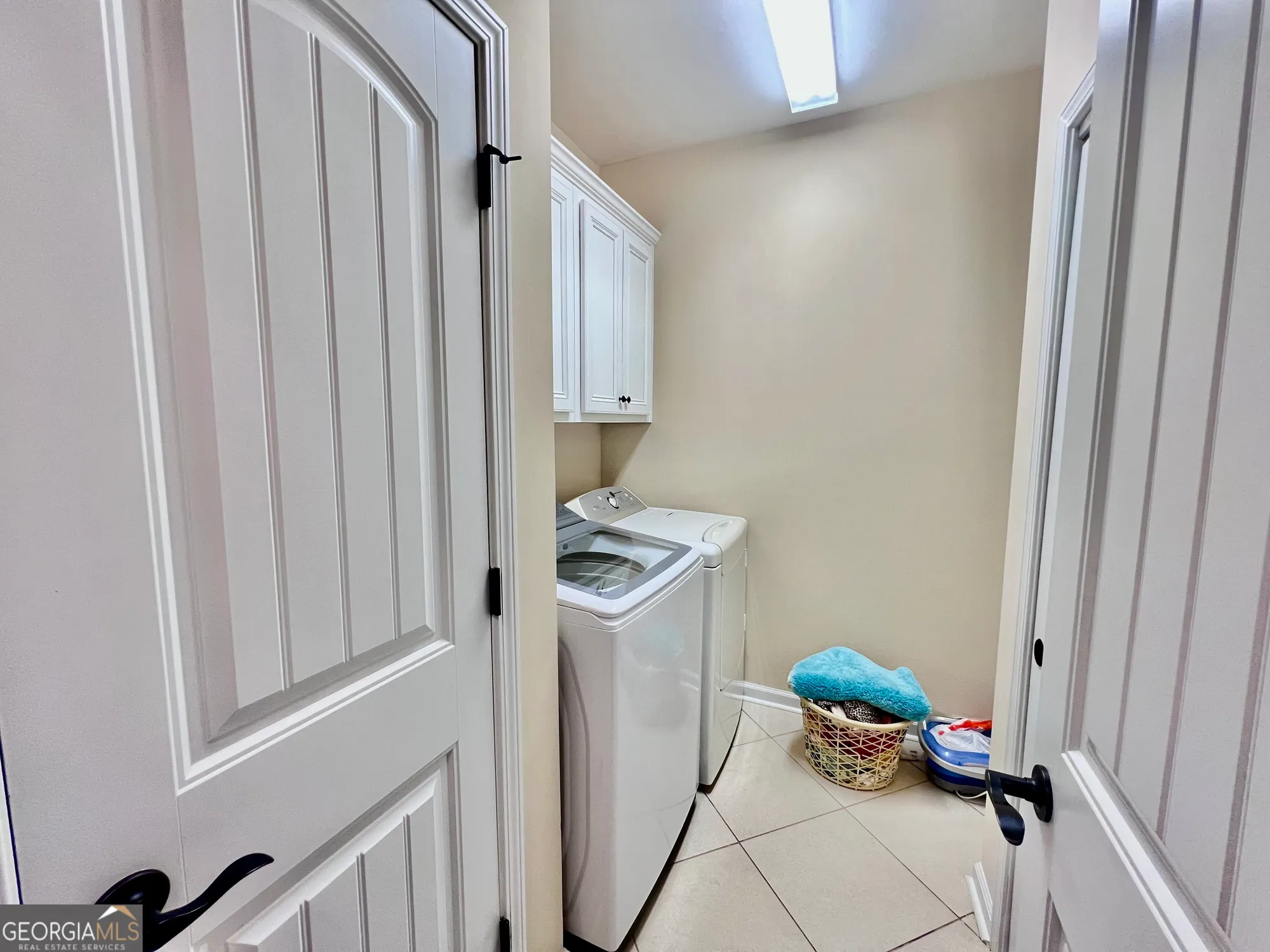 Property Slideshow image 31 of 51 | 245 fenwick cir, Mcdonough, GA, 30253