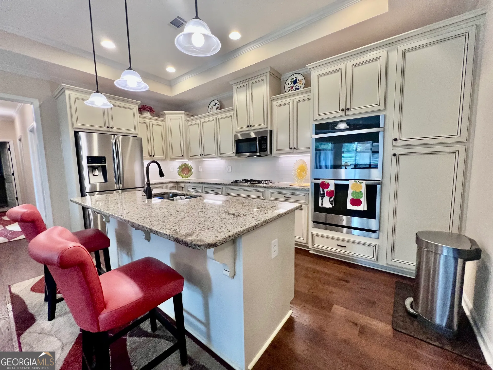 Property Slideshow image 25 of 51 | 245 fenwick cir, Mcdonough, GA, 30253