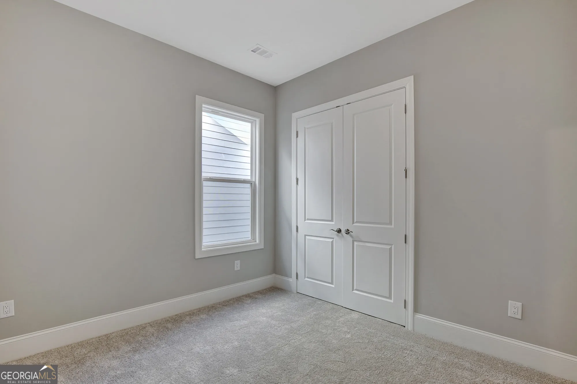 Property Slideshow image 33 of 49 | 42 club cresswind dr, Newnan, GA, 30263